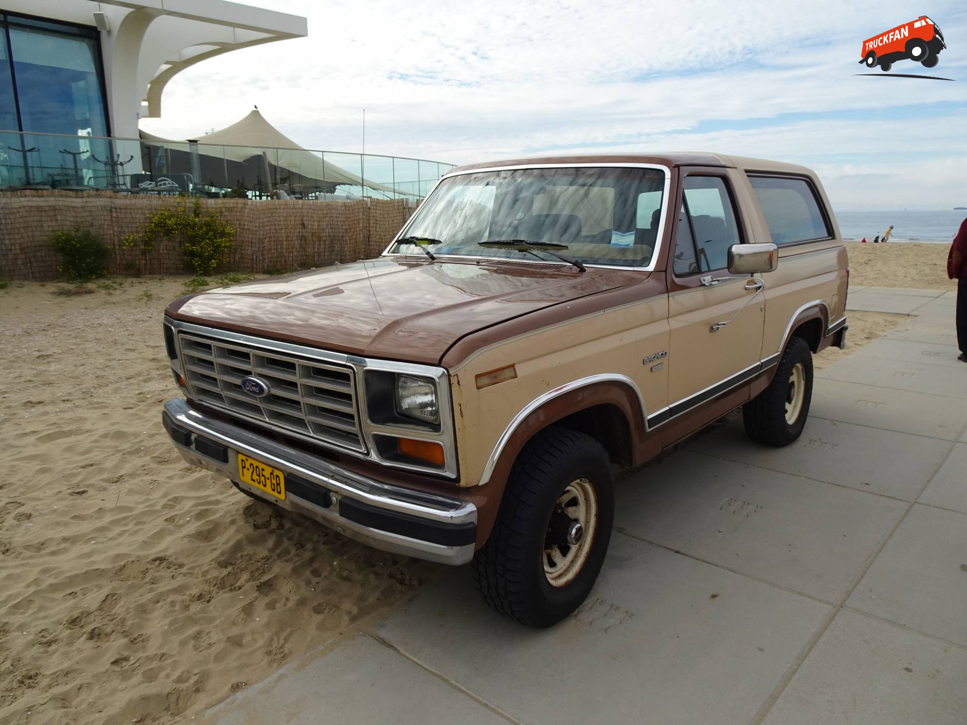 Ford Bronco truck