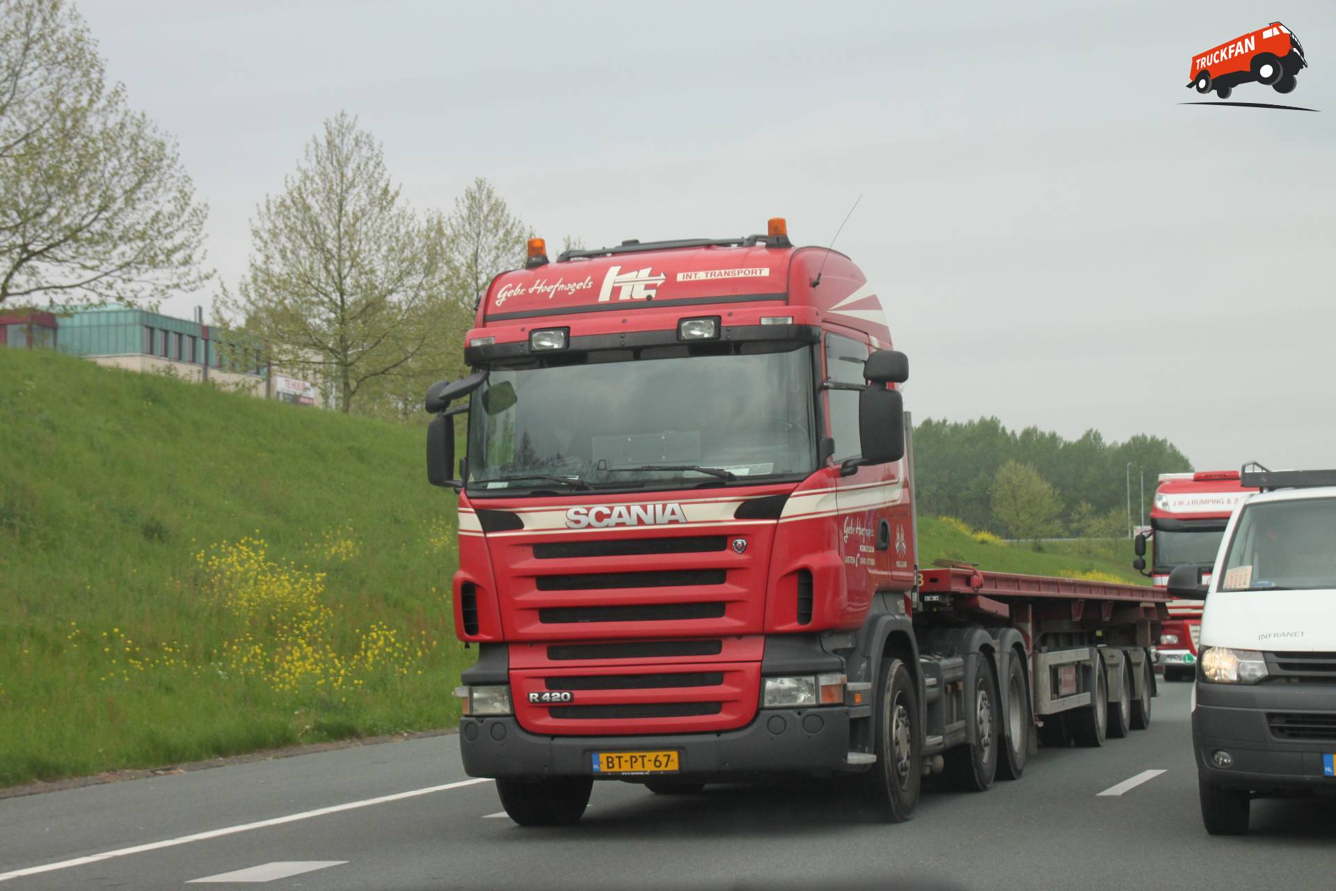 Scania R420 truck owned by Hoefnagels