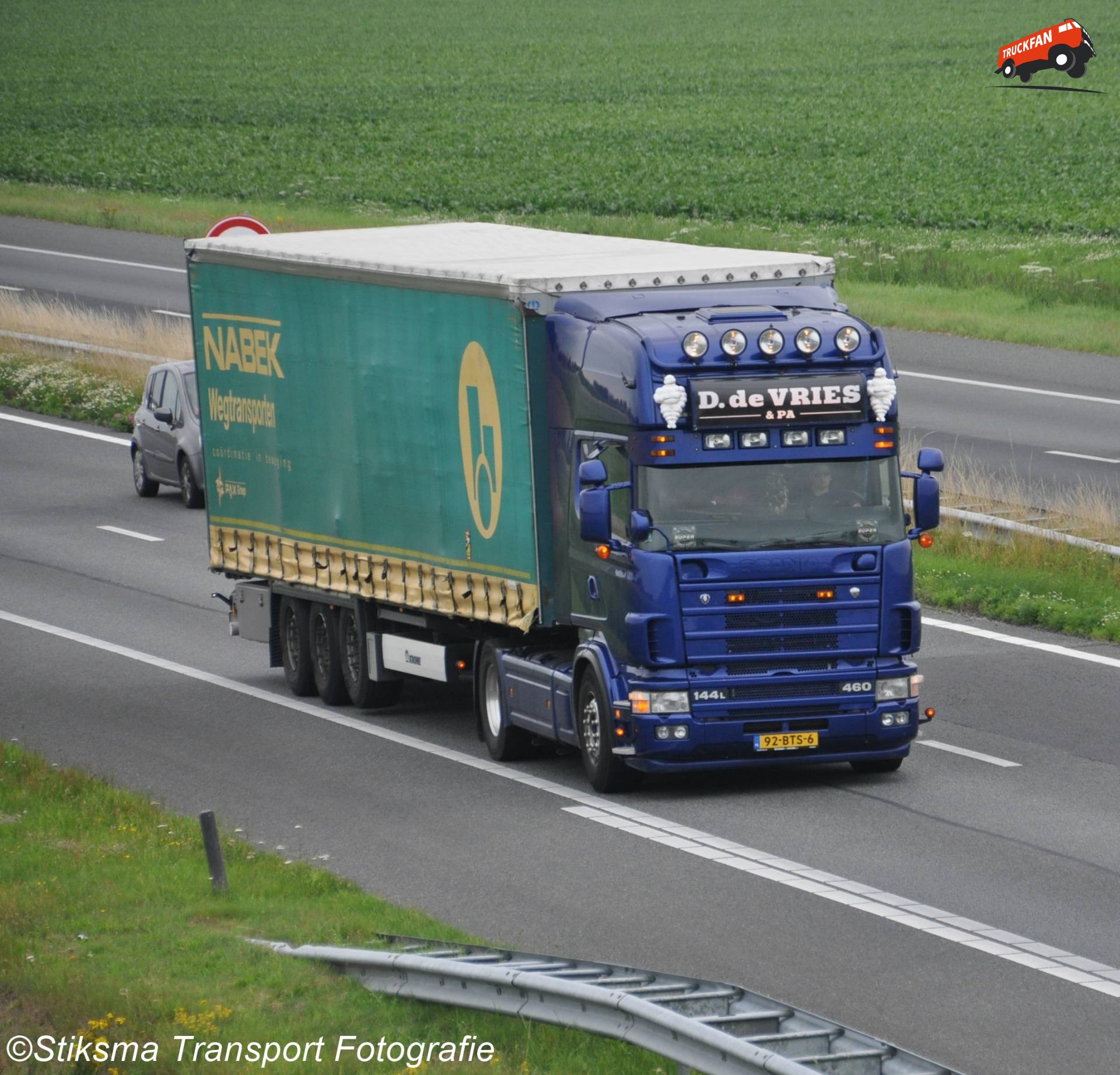 Scania 4-Serie vrachtwagen van D. de Vries