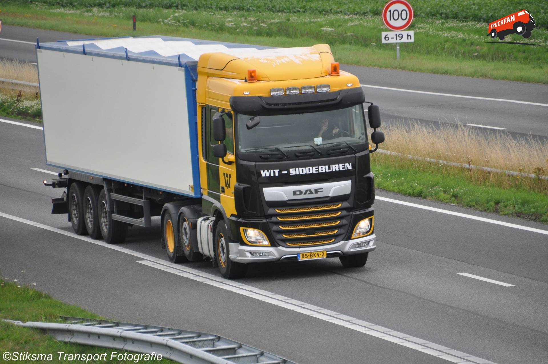 Daf XF vrachtwagen van Wit Siddeburen