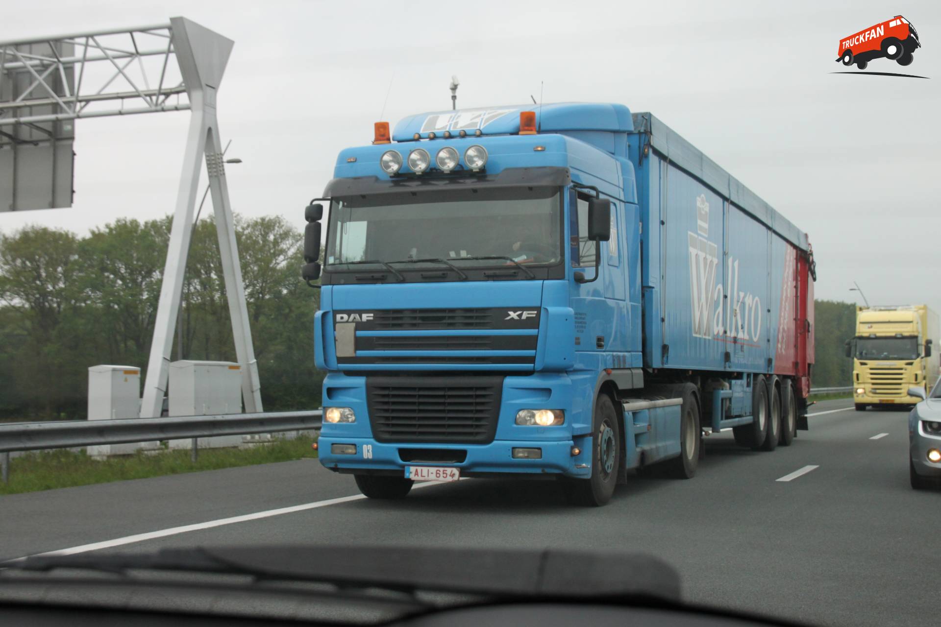 DAF XF95 truck owned by Walkro