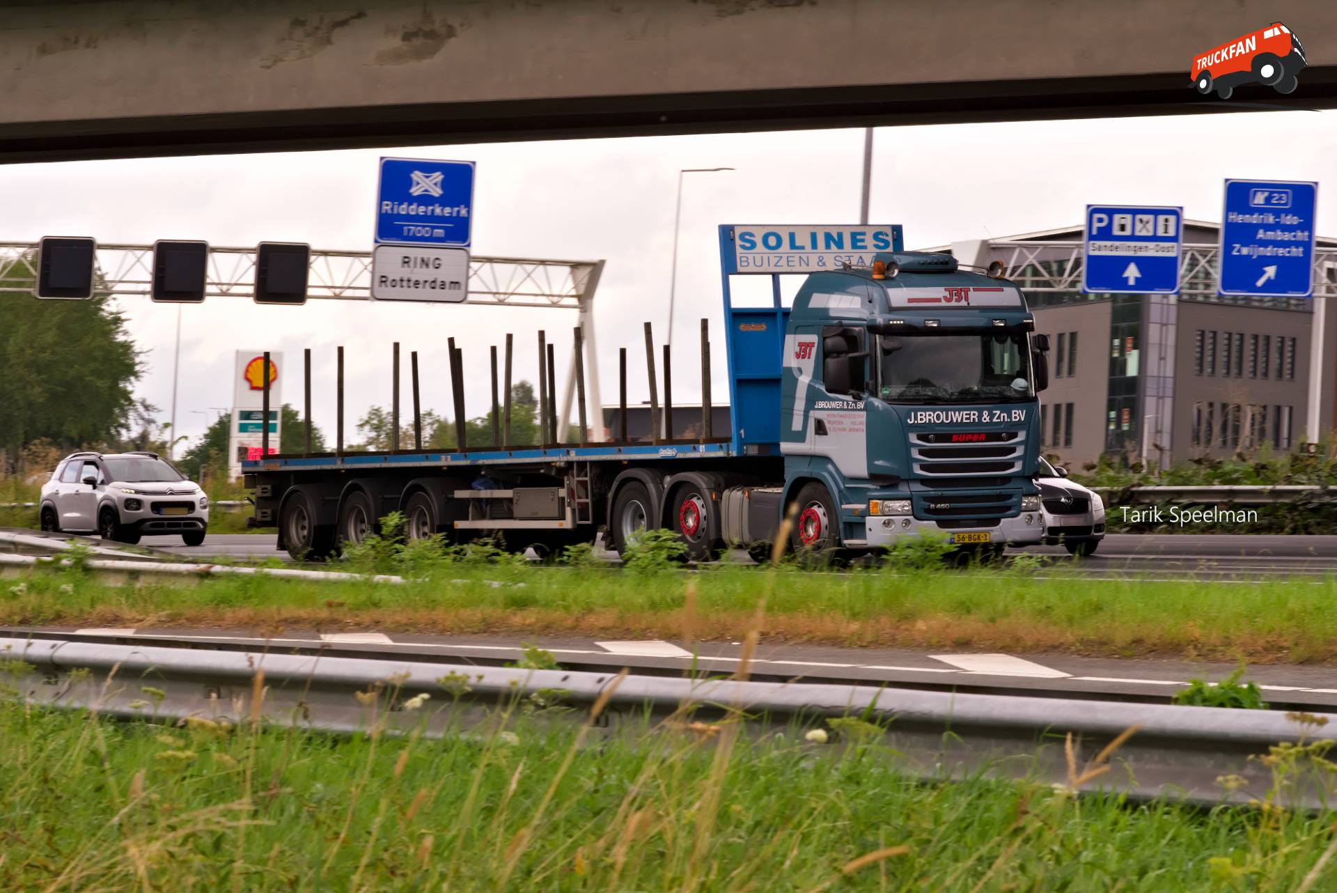 Scania R450 vrachtwagen met kenteken 56-BGK-3