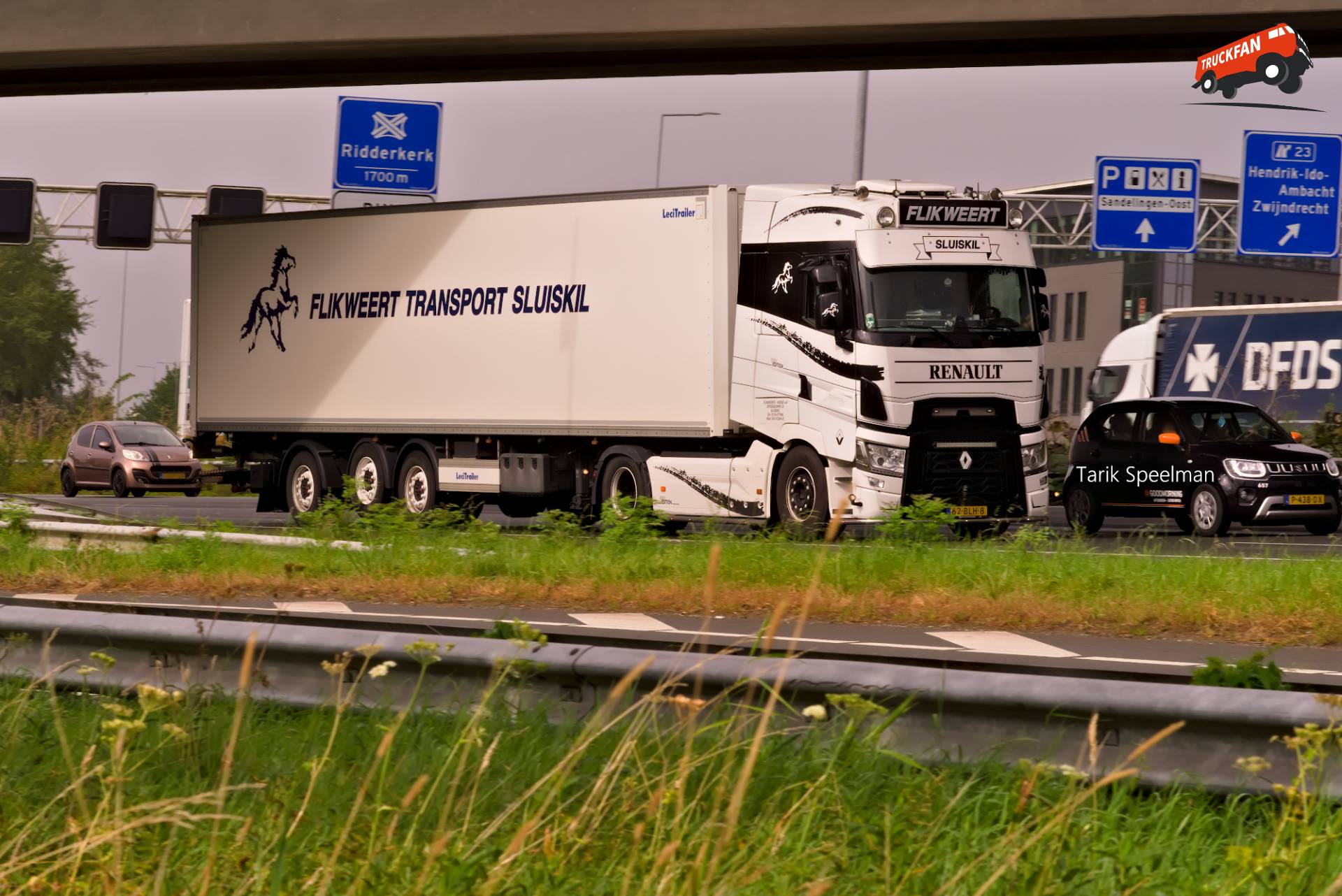 Renault T-Serie vrachtwagen op A16