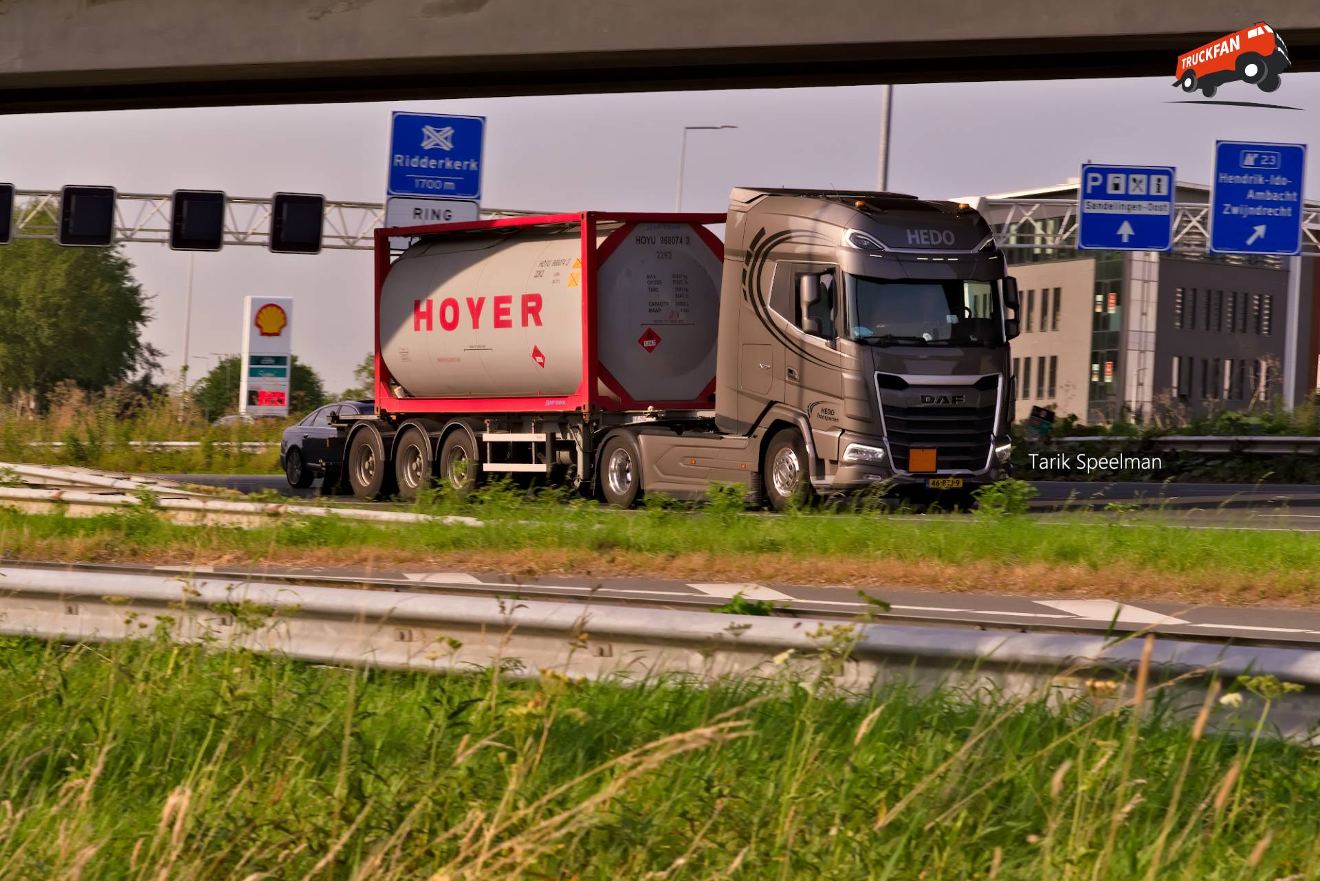 DAF XG+ vrachtwagen met kenteken 46-BTJ-9