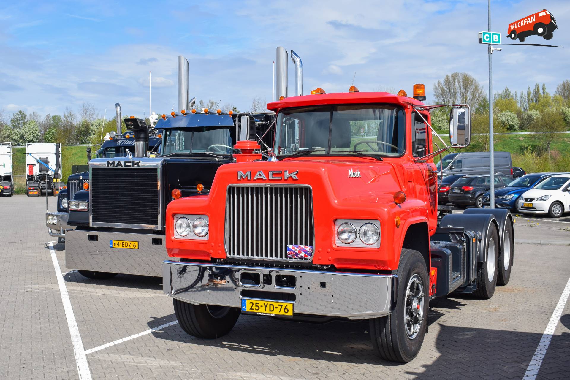 Mack R Serie V.S.H. Voertuigen Service Hardenberg Stadskanaal