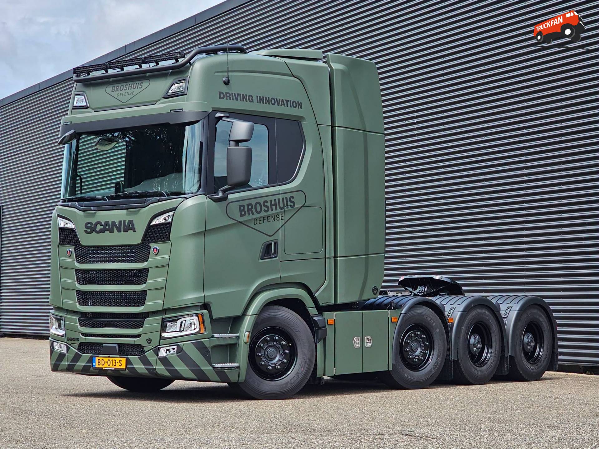 Binnenkort bij Tekno in 1:50: Scania 660S Broshuis Defense