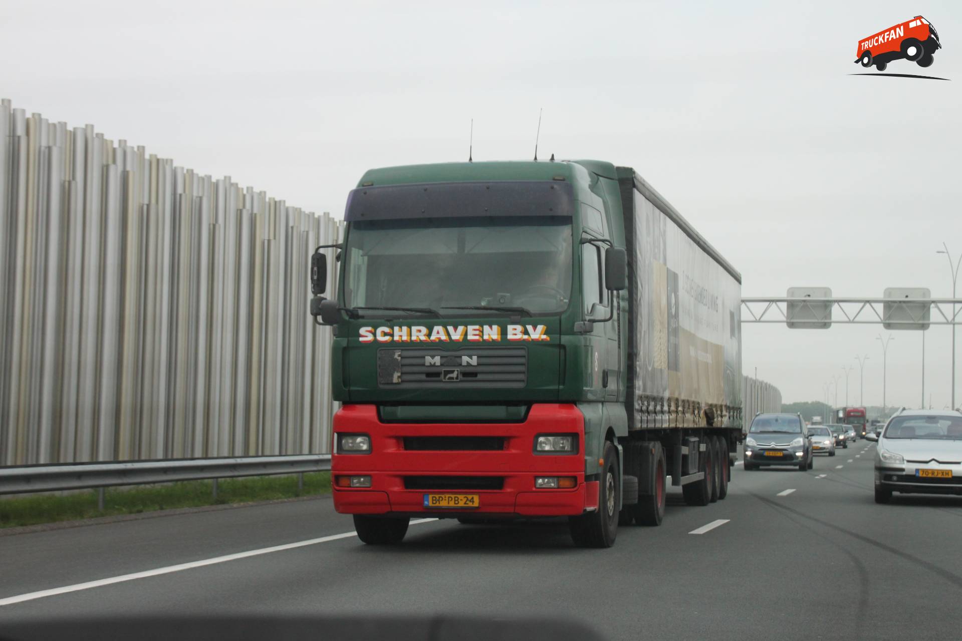 MAN TGA vrachtwagen van Transportbedrijf Schraven B.V.