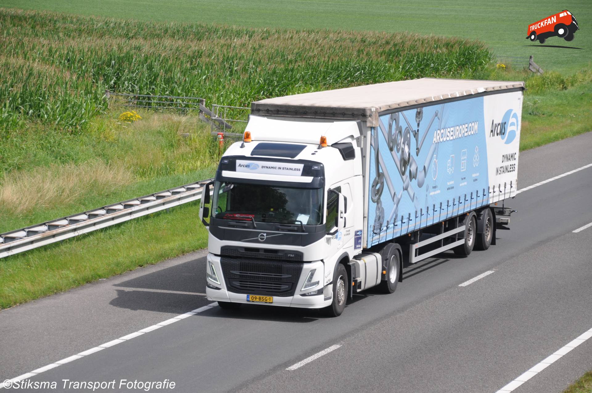 Volvo FM vrachtwagen van Arcus Dynamics