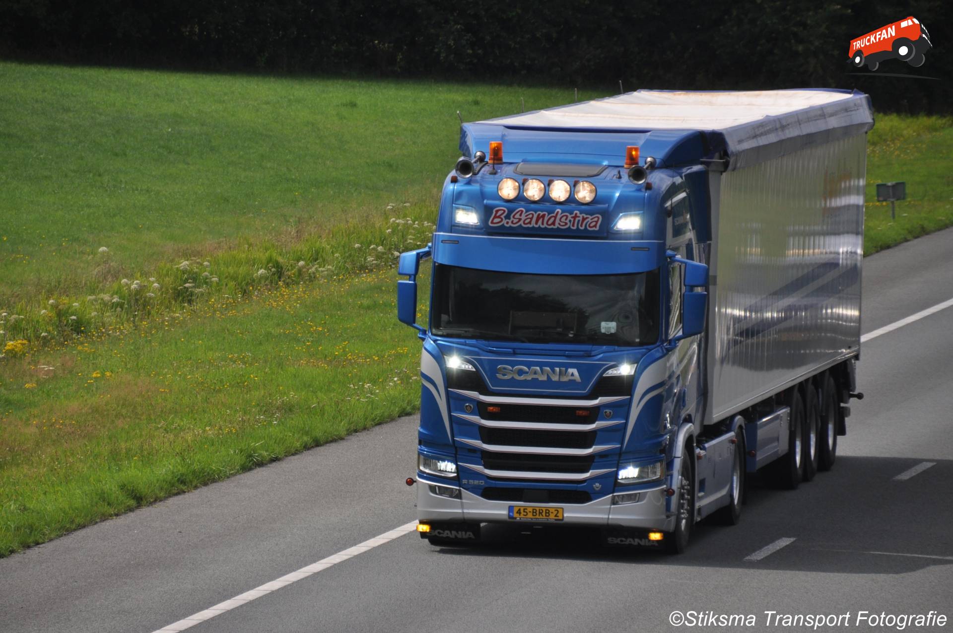 Scania R520 vrachtwagen van B. Sandstra