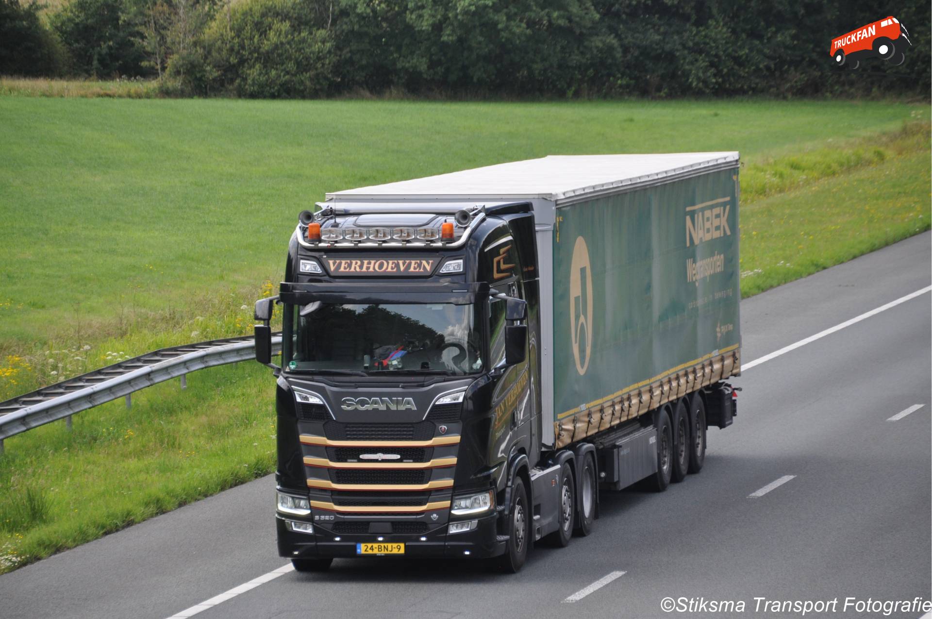 Scania S520 vrachtwagen van Verhoeven