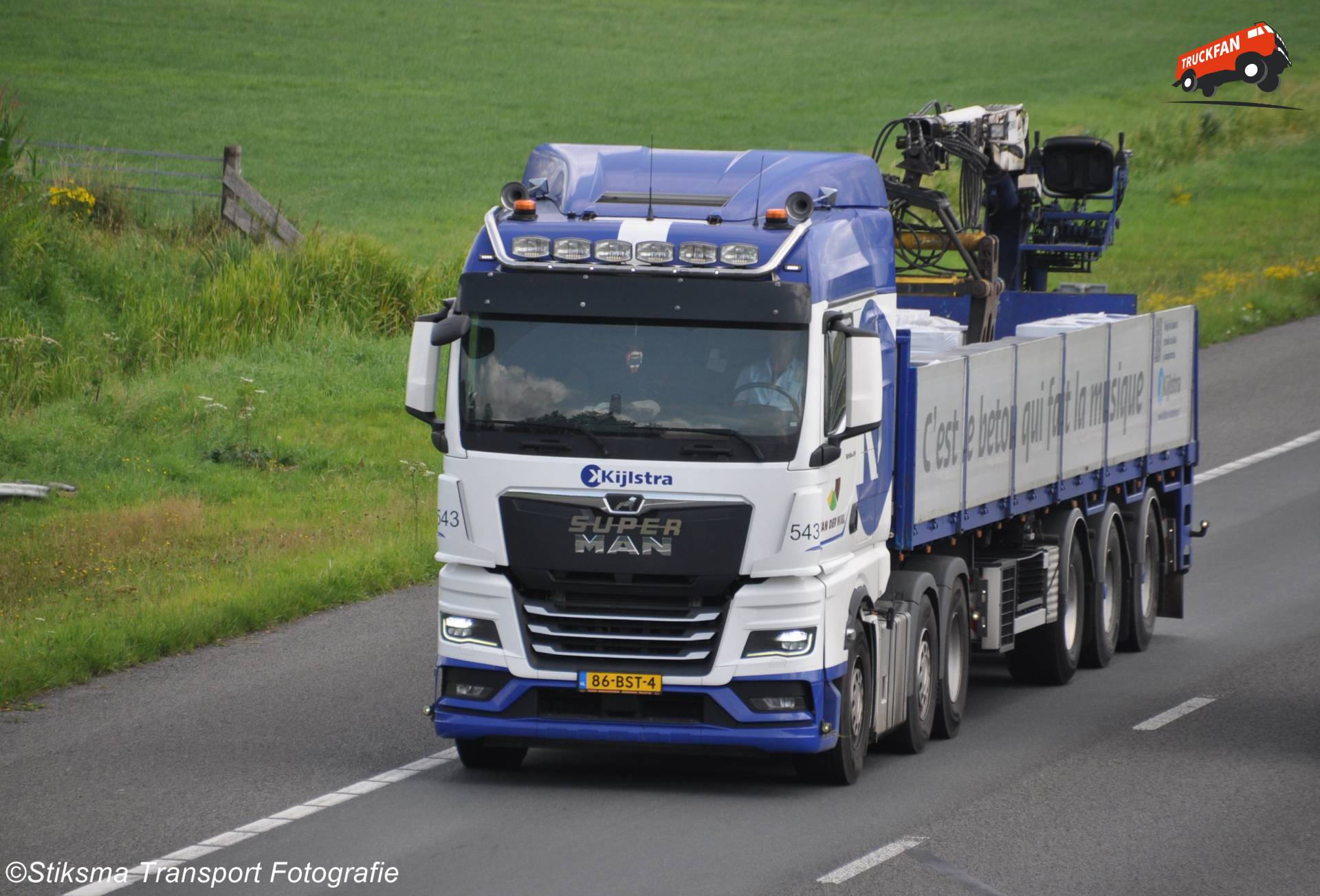 MAN TGX vrachtwagen van Van Der Wiel