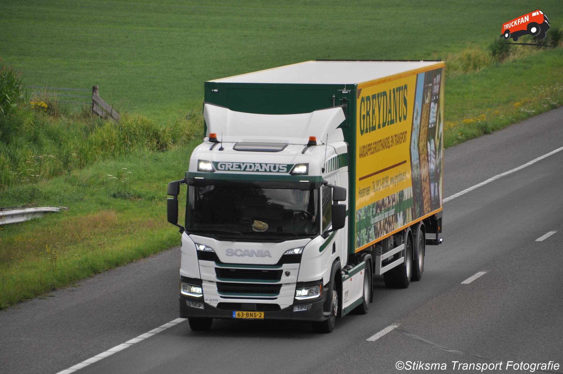 Scania P370 vrachtwagen van Greydanus