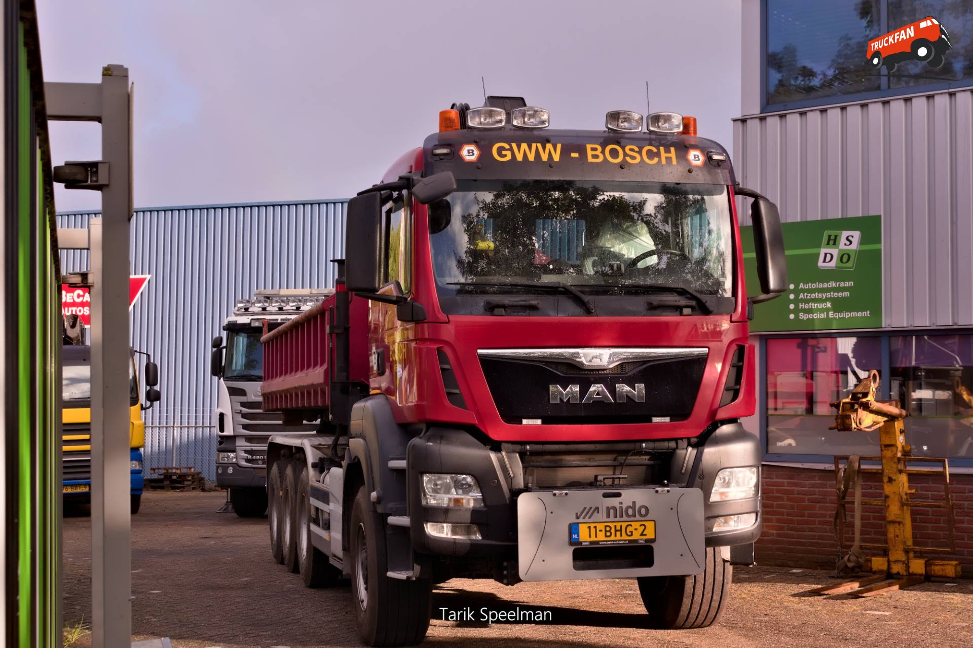 MAN TGS 2nd Gen vrachtwagen in Zwijndrecht