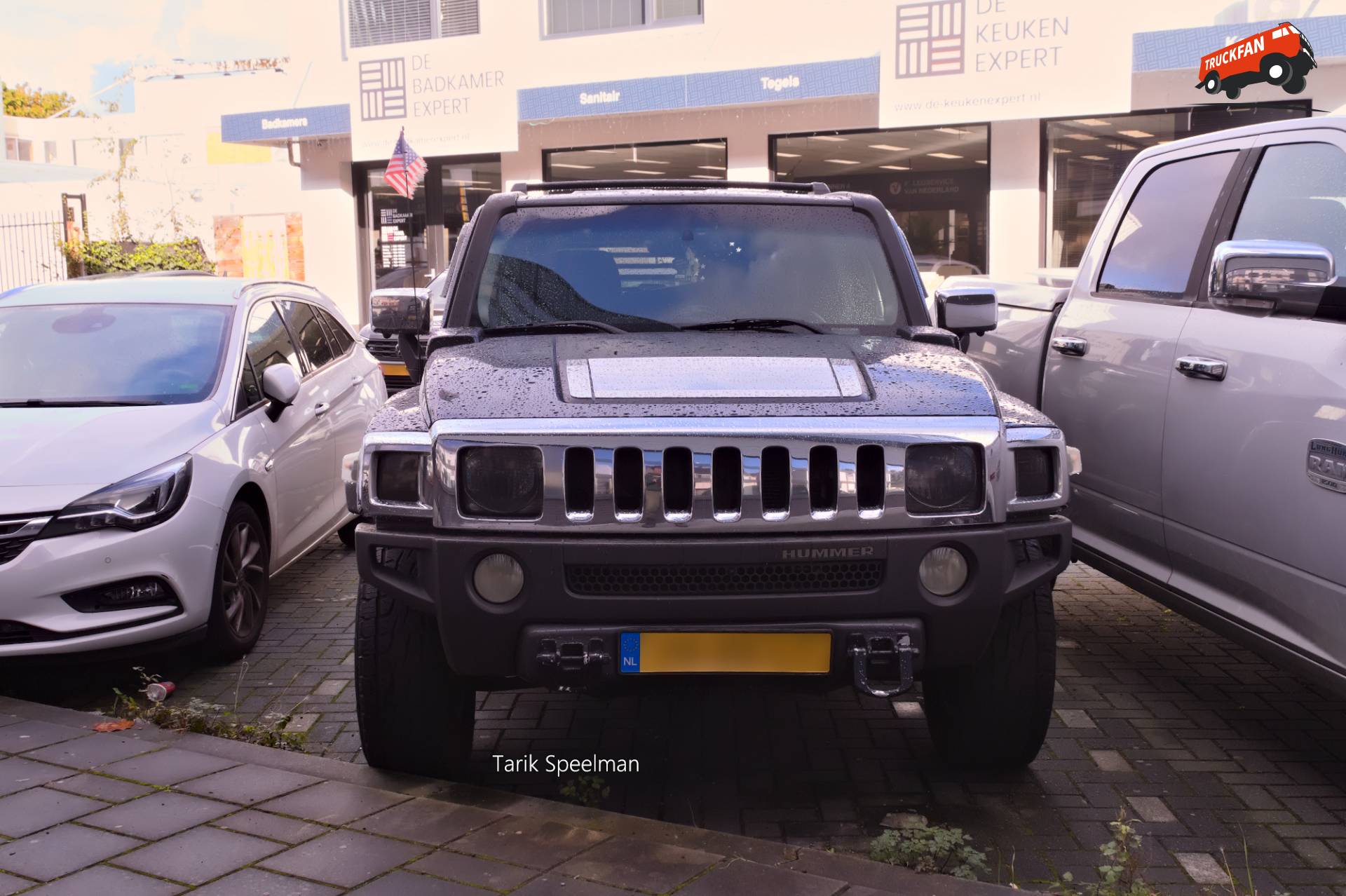 Hummer H3 personen vervoermiddel in Zwijndrecht