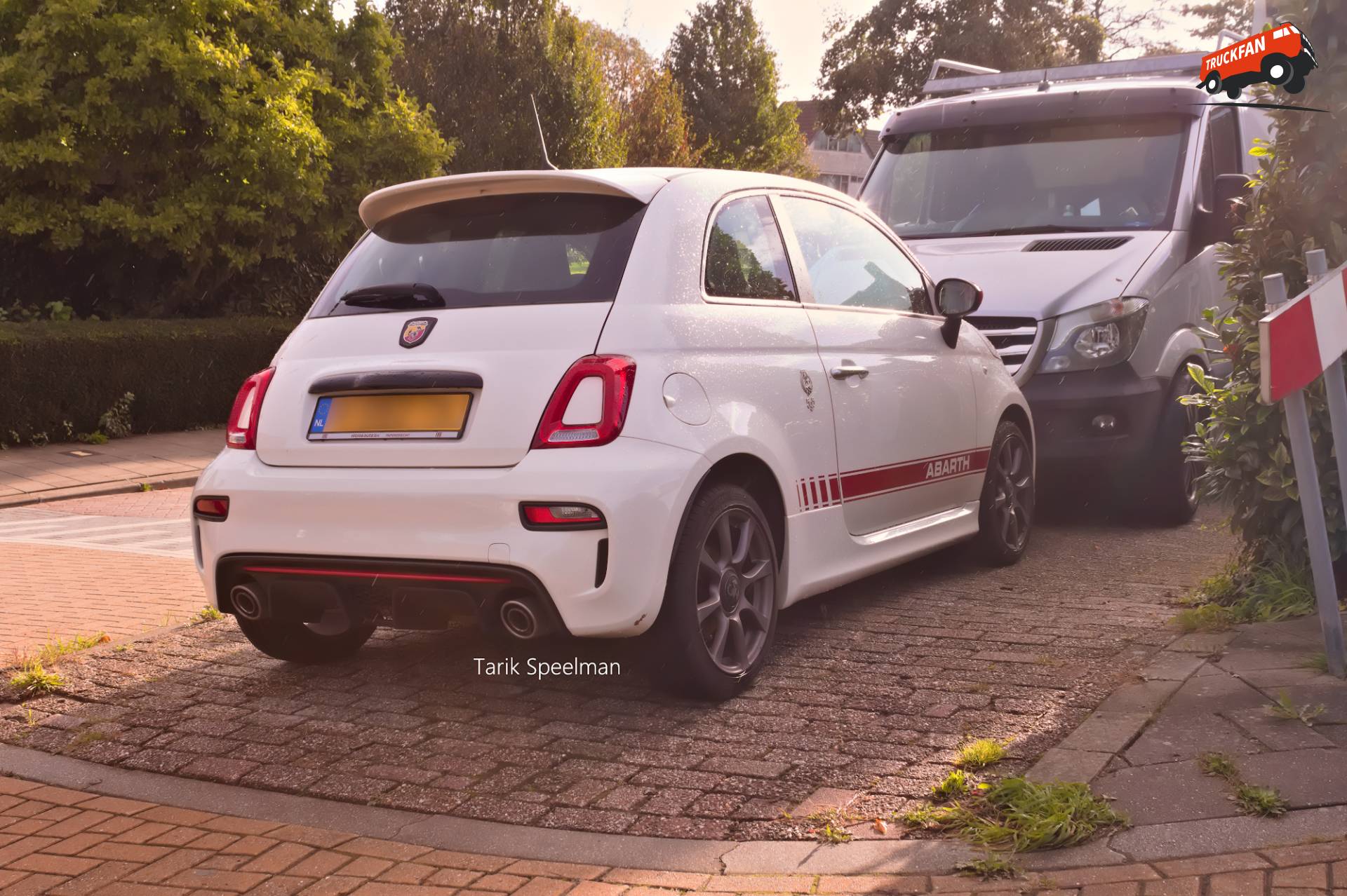 Fiat 500 Abarth 595 in Zwijndrecht