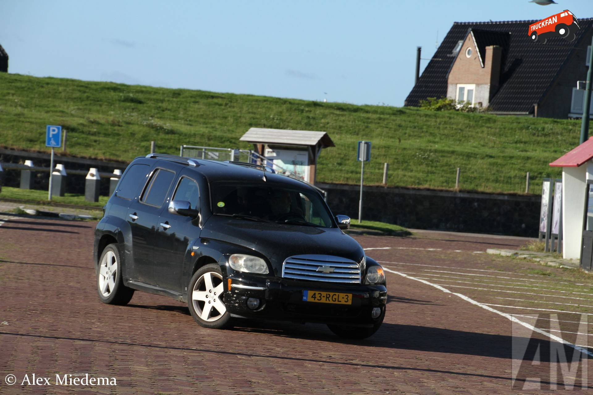 Chevrolet HHR 2008 in haven Oudeschild