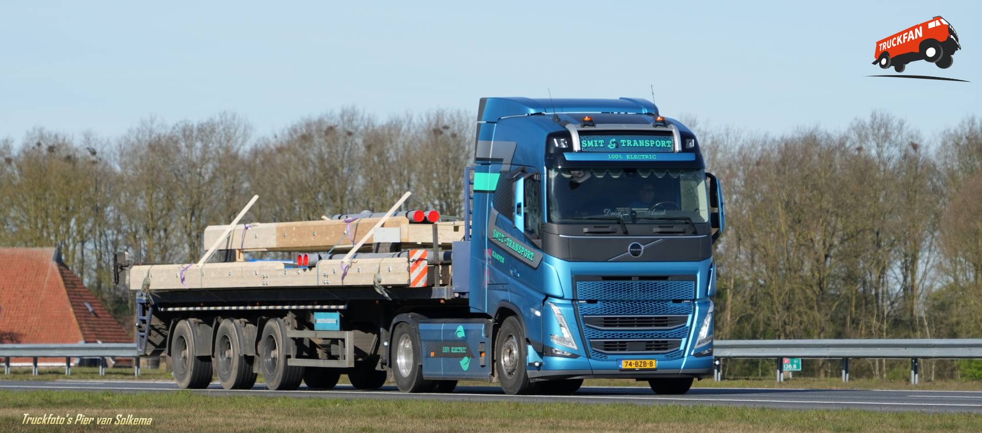 Volvo FH5 vrachtwagen van Smit Transport