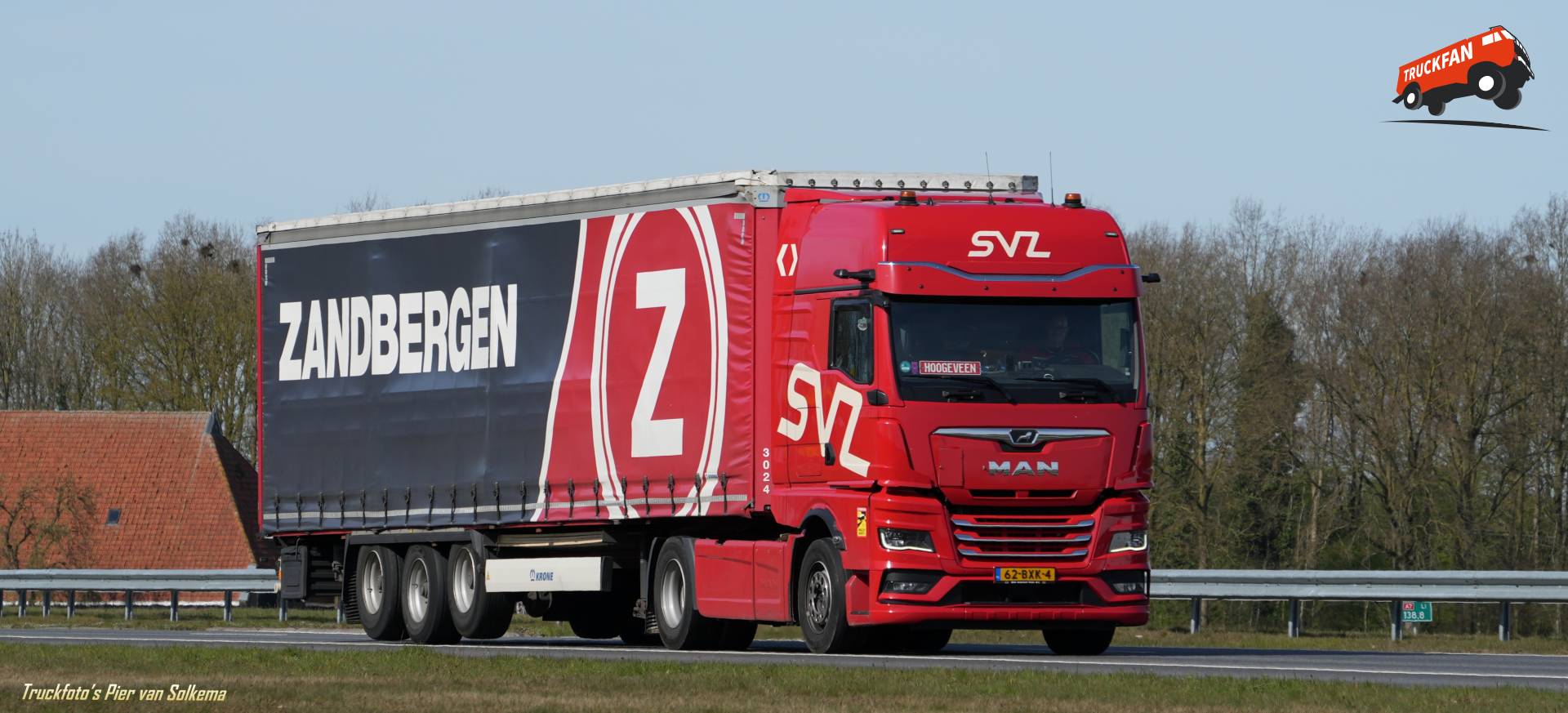 MAN TGX vrachtwagen op A7 Joure