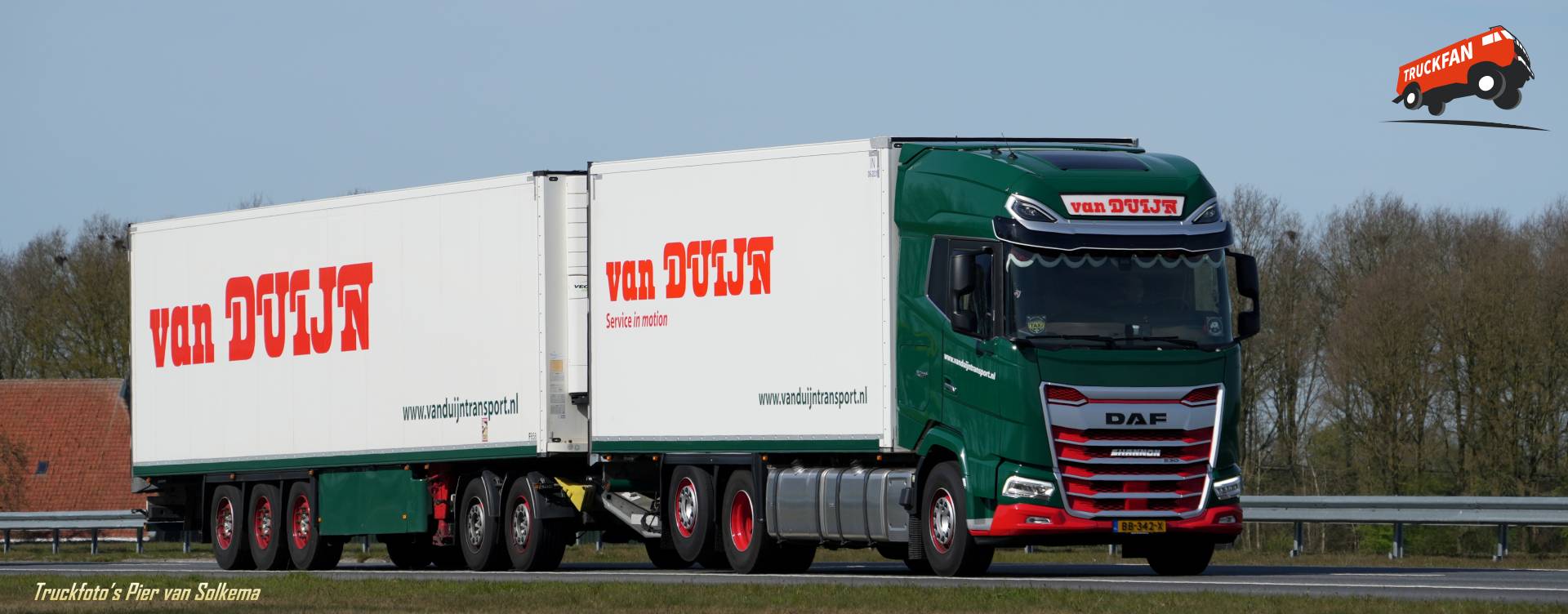DAF XG+ koeltransport op A7 Joure