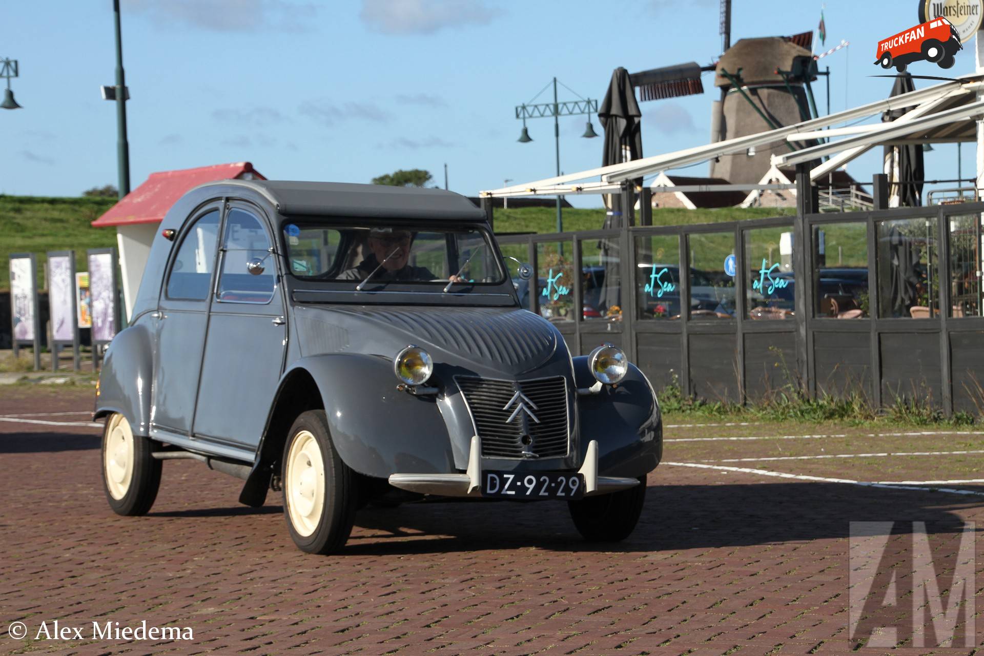 Citroën AZ 1959 in Oudeschild haven