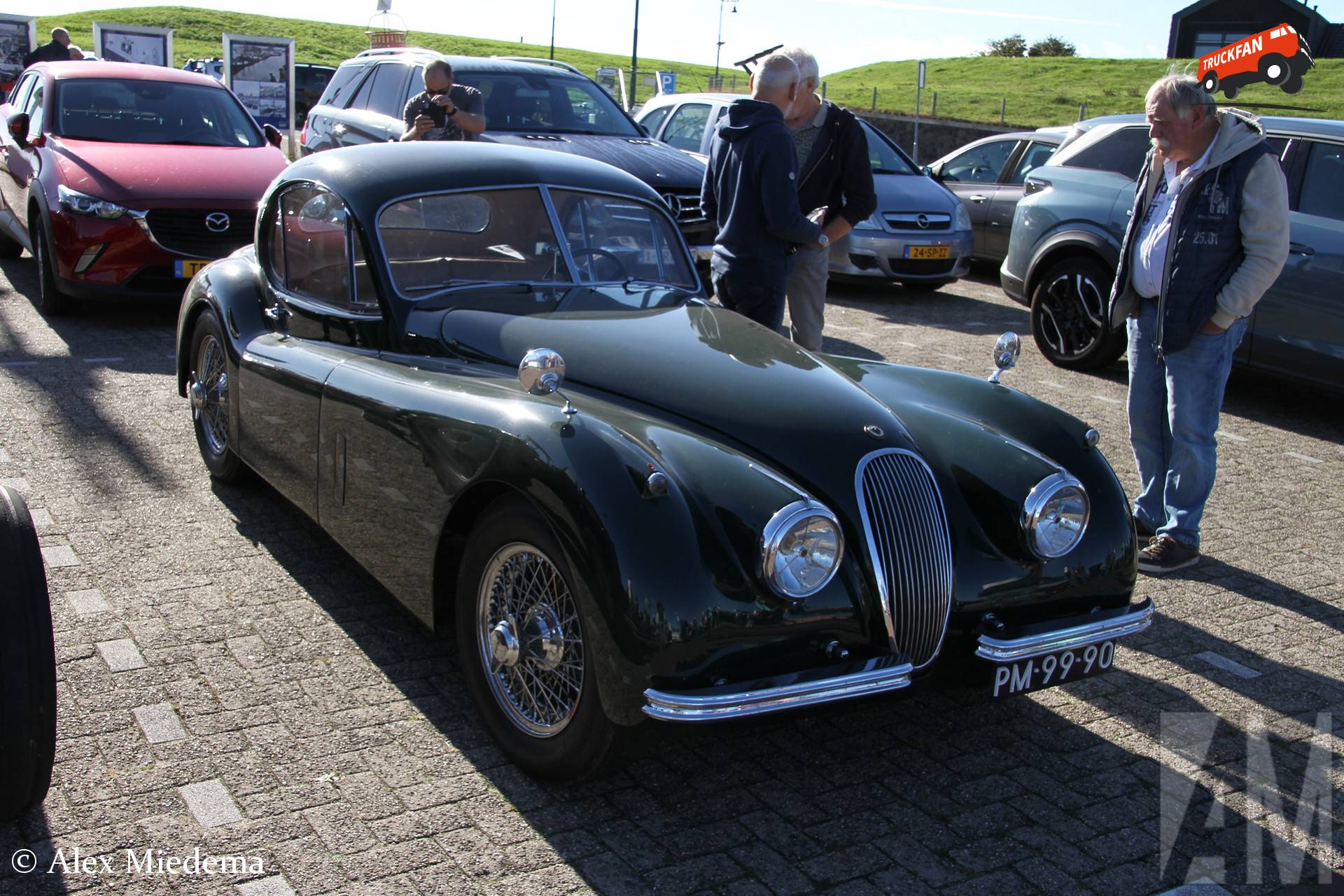 Jaguar XK 120 Standard 1954 bij Haven Oudeschild