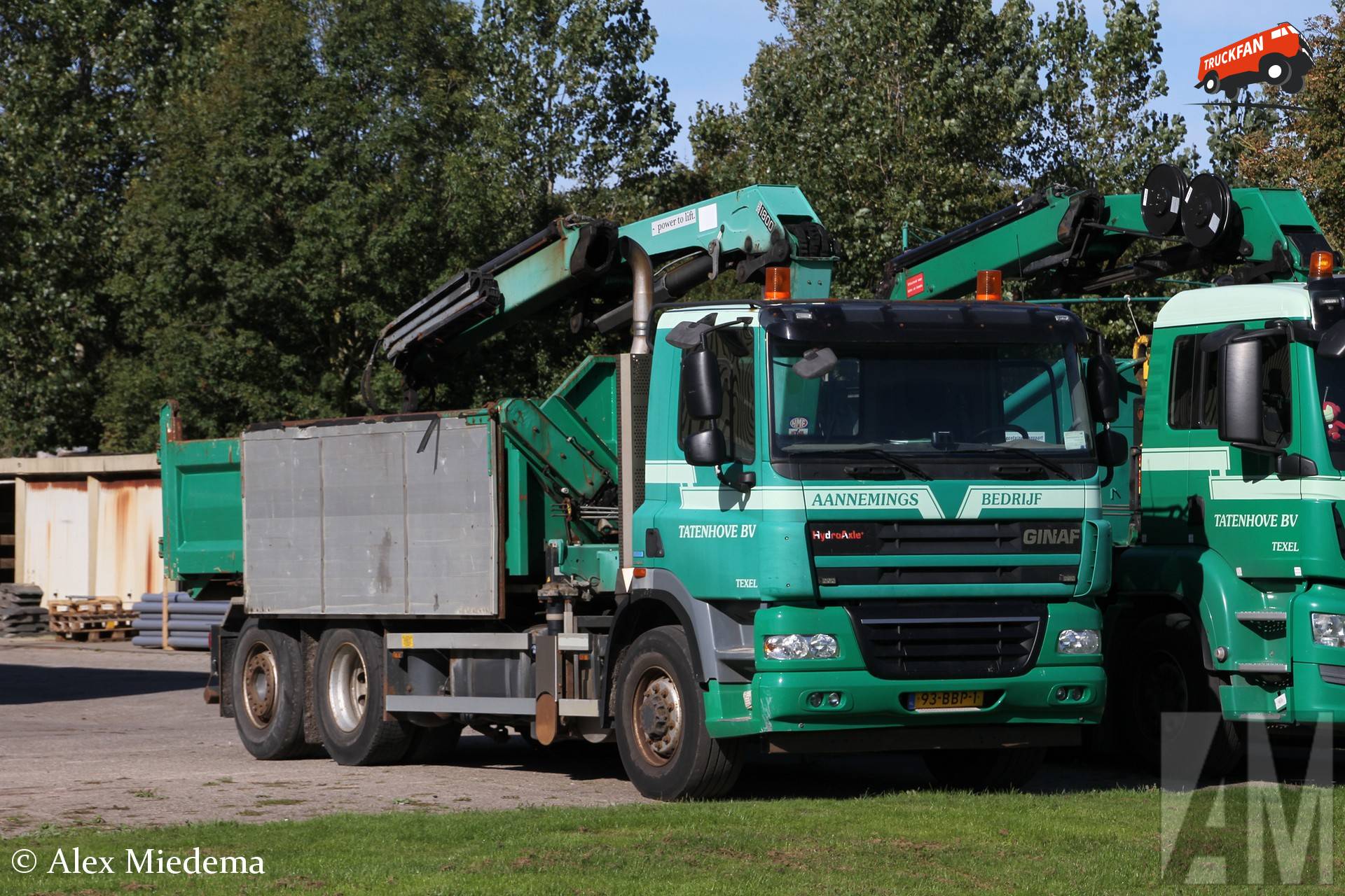 DAF CF85 vrachtwagen met Ginaf hydraulische vooras
