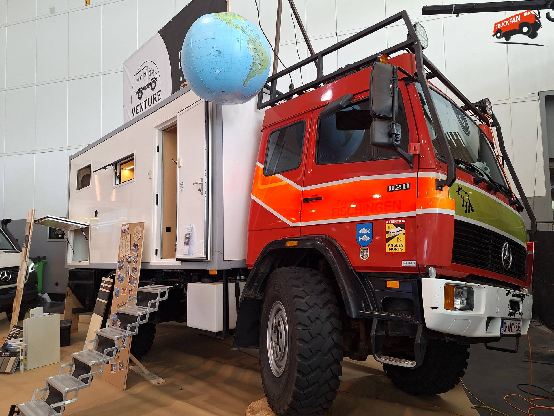 Mercedes-Benz LN2 1120 met camperopbouw