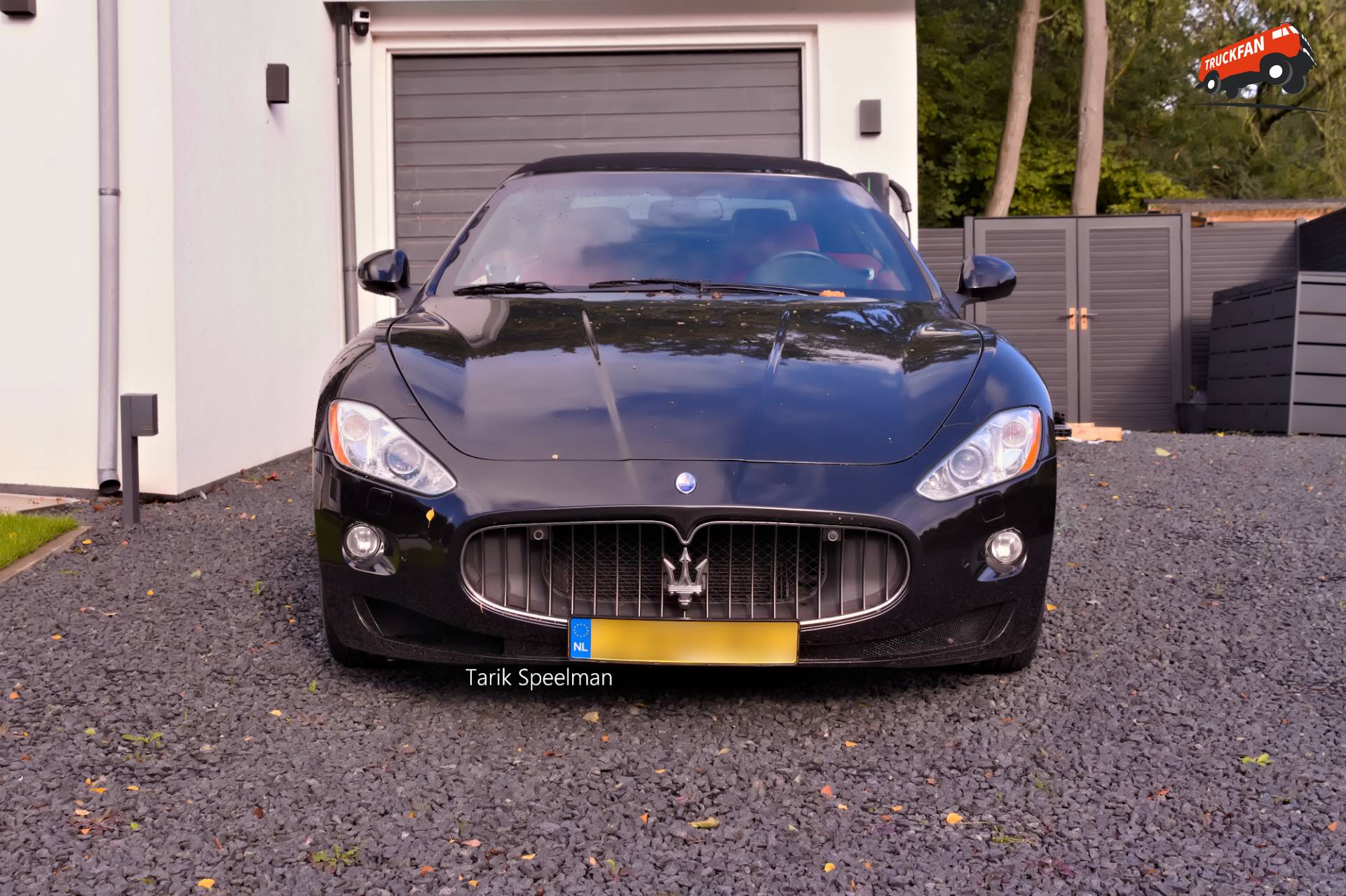 Maserati Gran Cabrio in Zwijndrecht