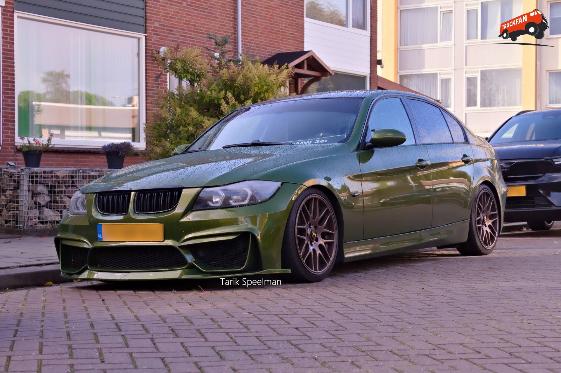 BMW 3-serie V6 personenauto in Zwijndrecht