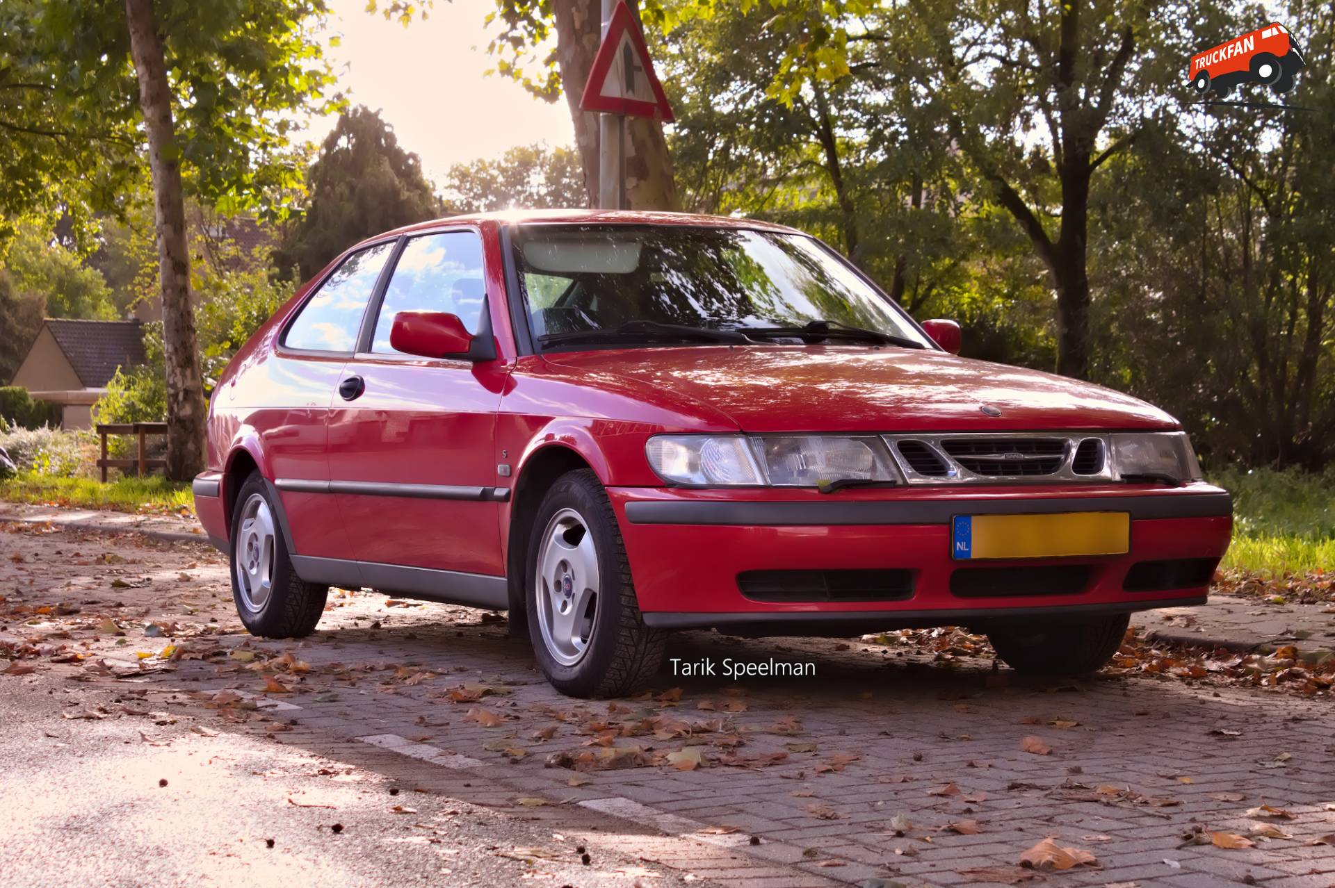 Saab 9-3 Coupe in Zwijndrecht