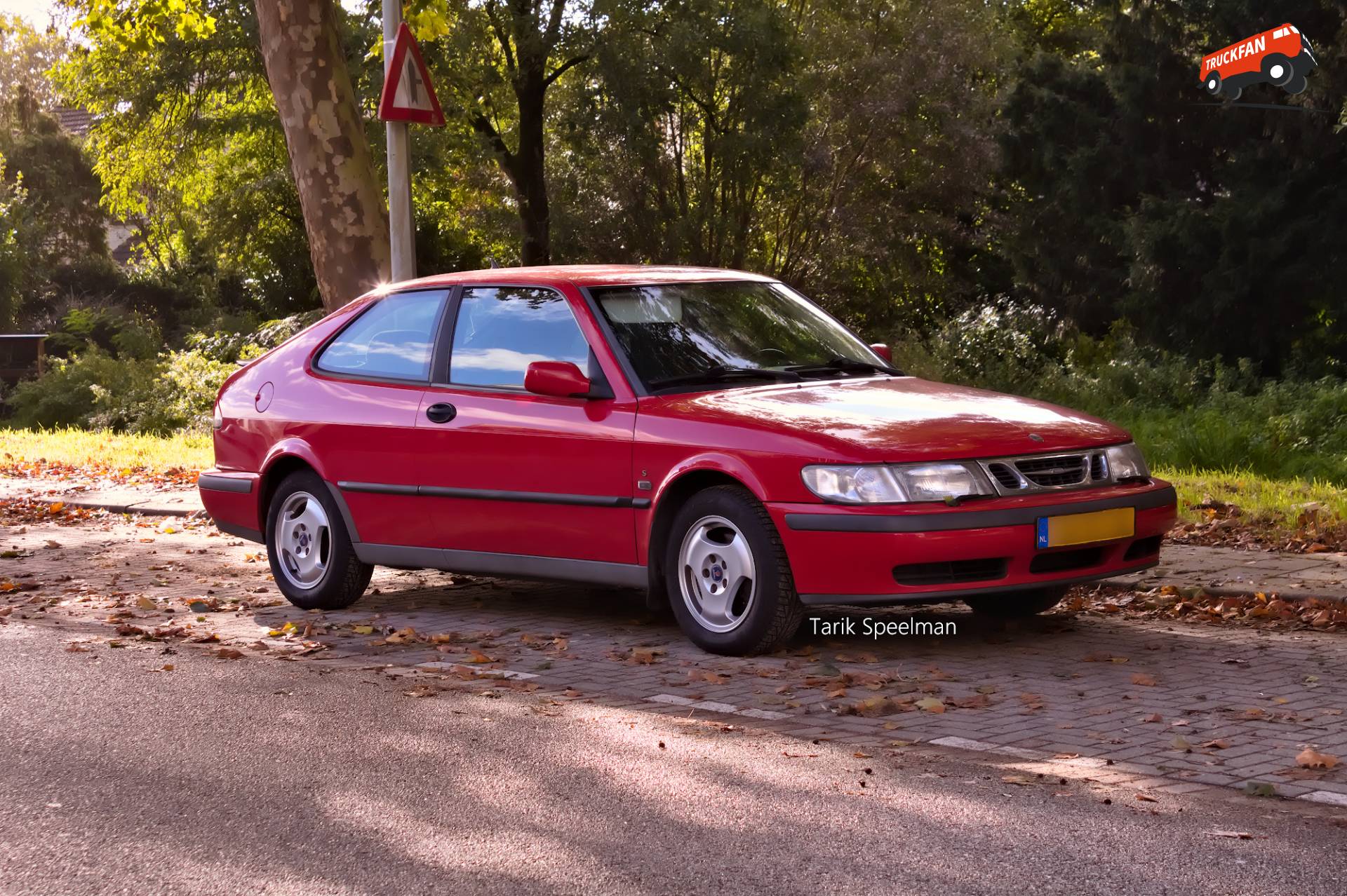 Saab 9-3 Coupe in Zwijndrecht