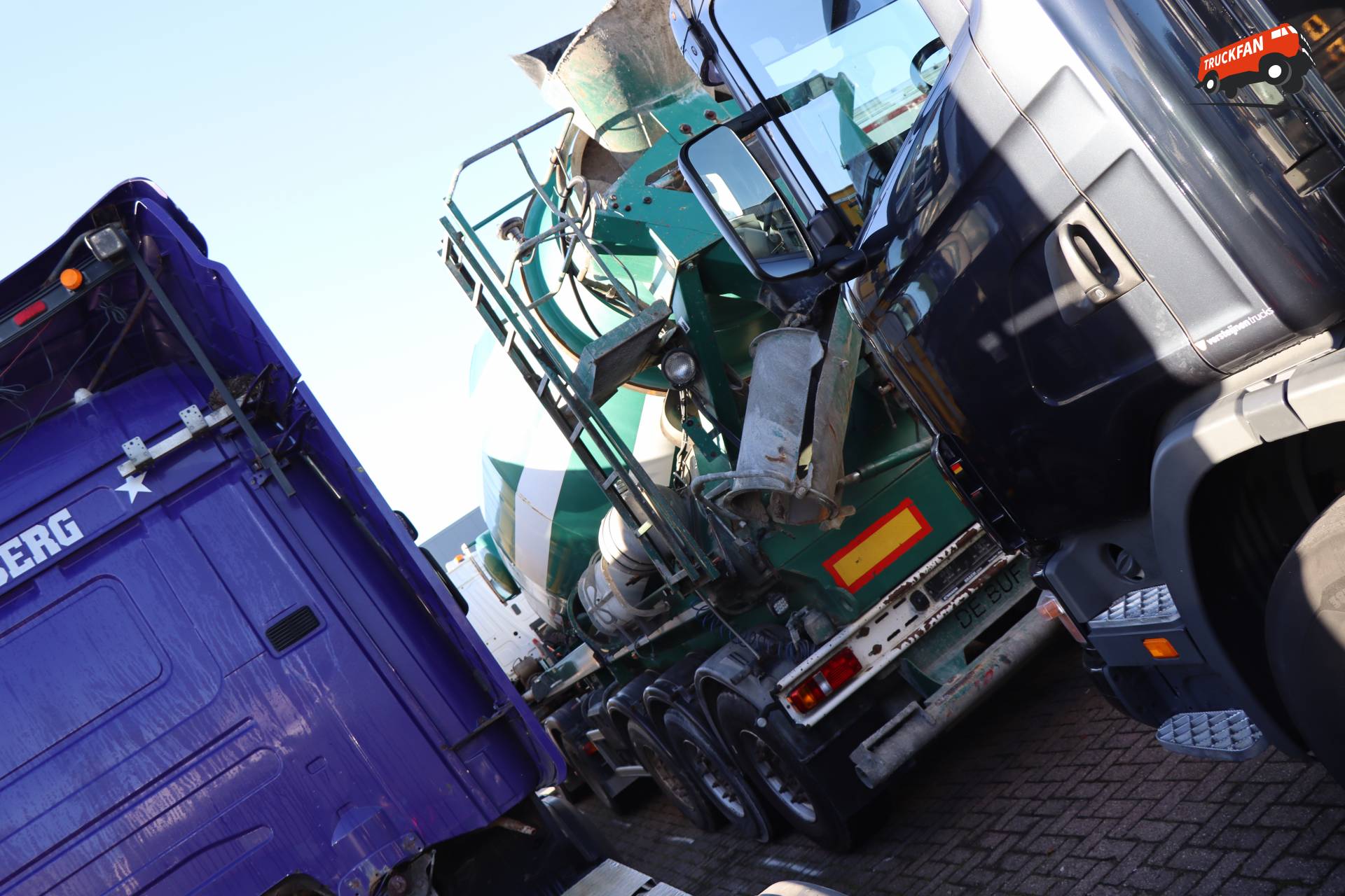 De Buf mixeroplegger bij Kleyn Trucks
