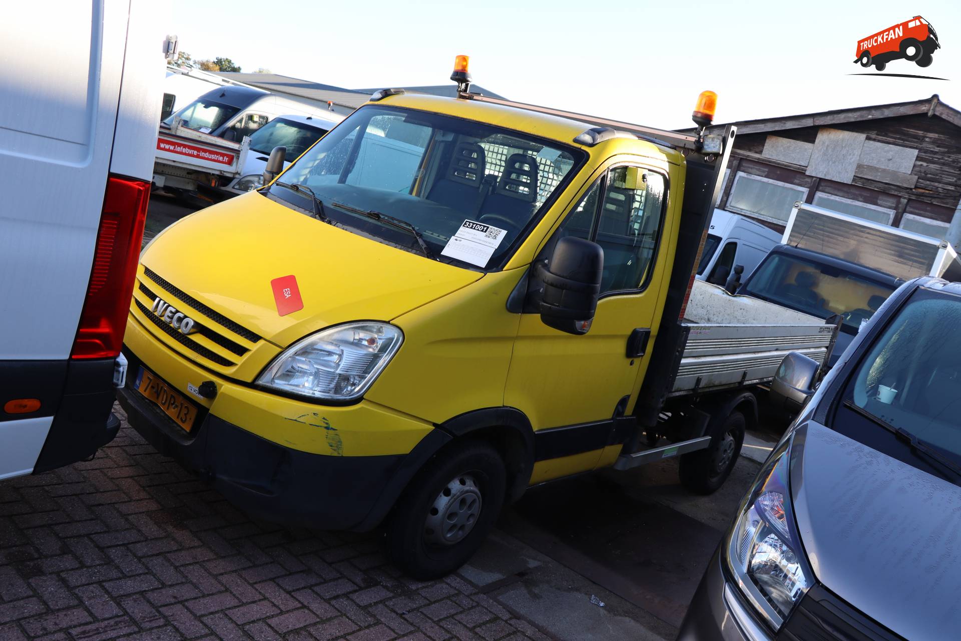 Iveco Daily bij binnenkomst Kleyn Vans