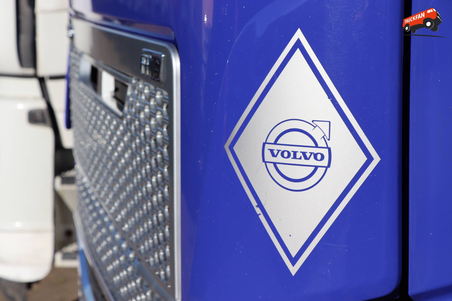 Volvo FH16 4e generatie en logo