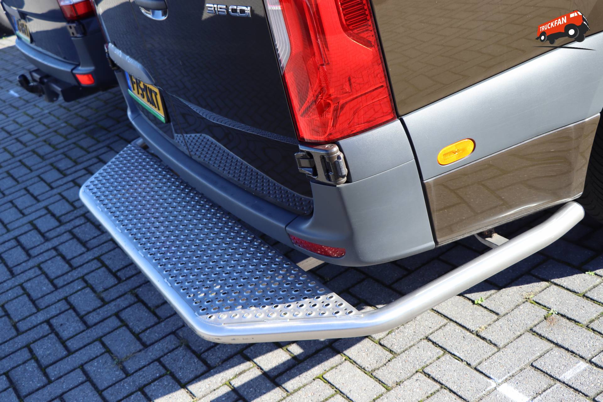 Mercedes-Benz Sprinter met achterbumper