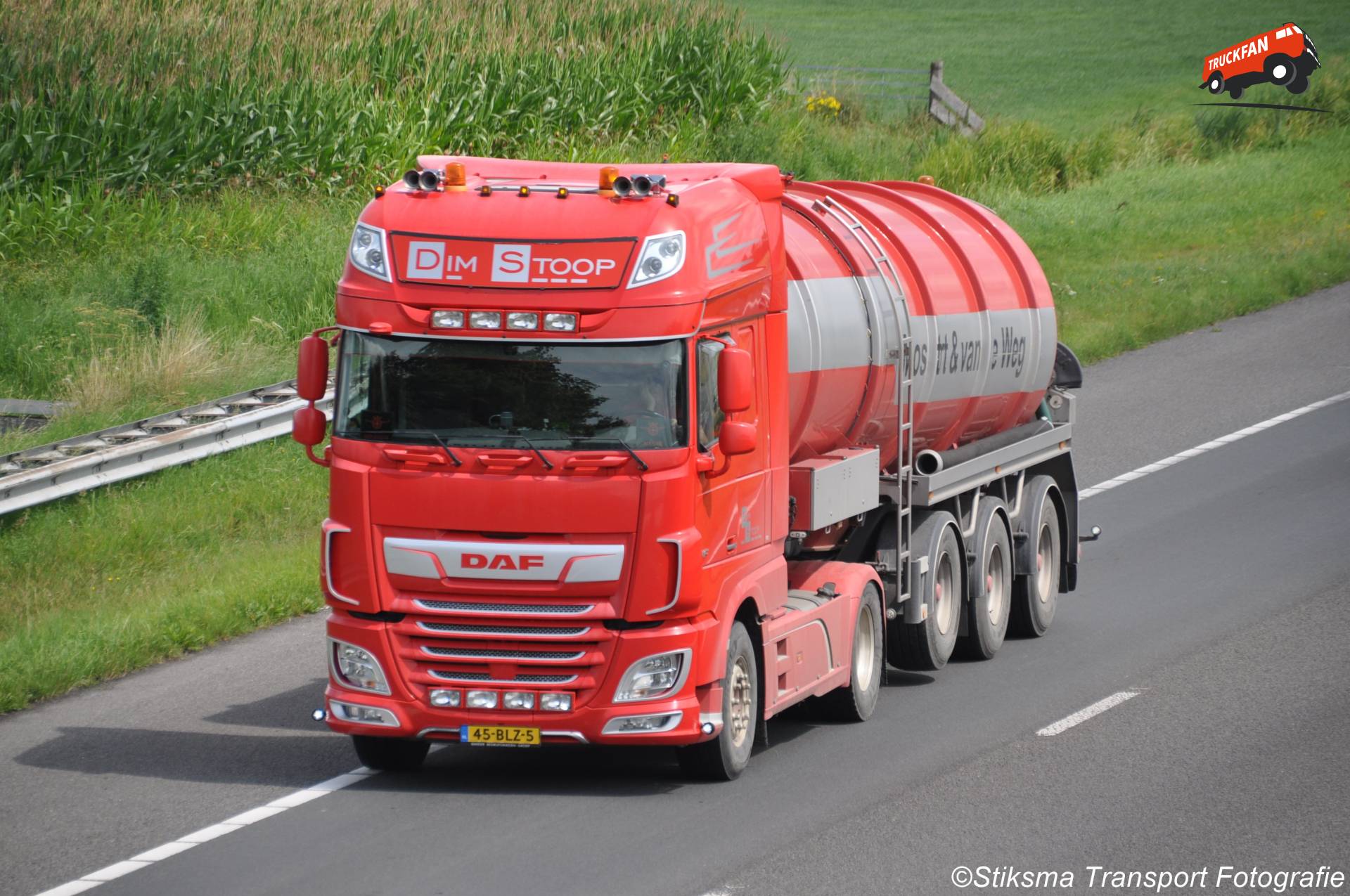 DAF XF Euro 6 vrachtwagen van Dim Stoop