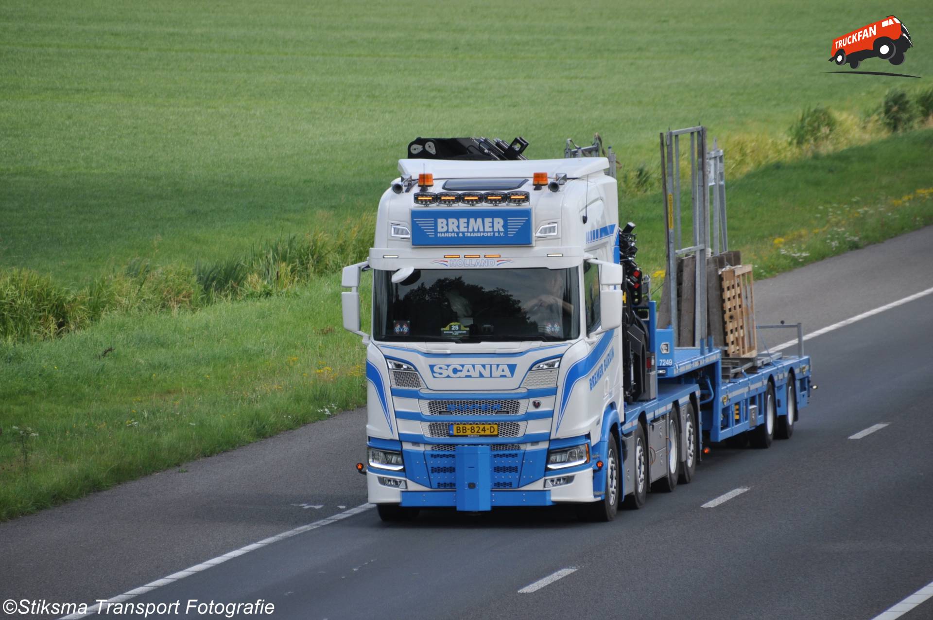 Scania S-serie vrachtwagen van Bremer Transport