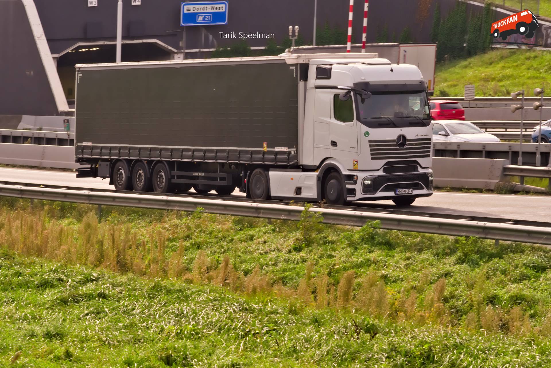 Mercedes-Benz Actros L ProCabin met Roemeens kenteken