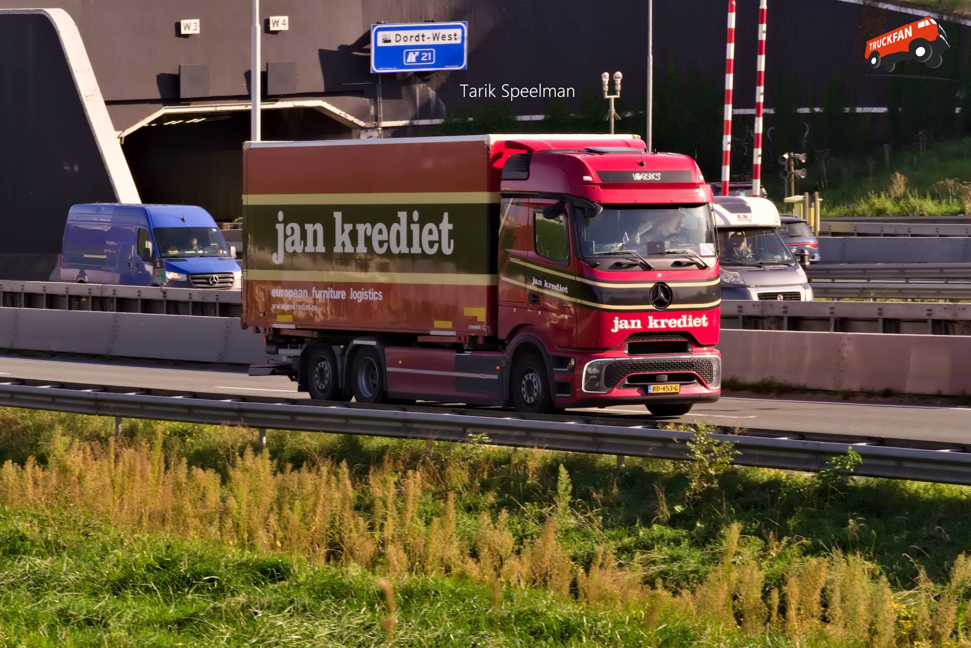 Mercedes-Benz eActros ProCabin met kenteken BD-453-G