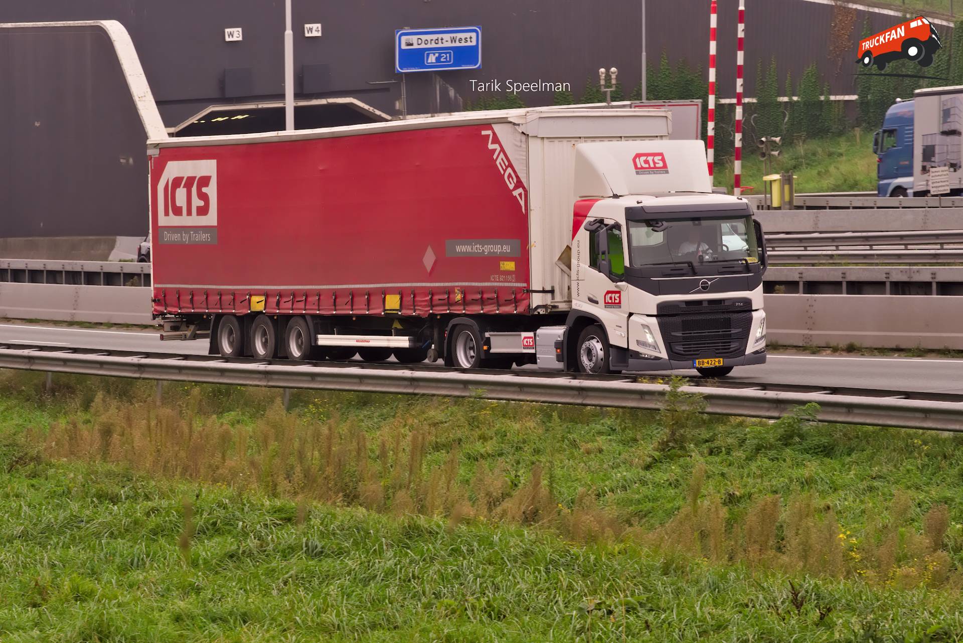 Volvo FM 5th Gen vrachtwagen met kenteken BB-422-B