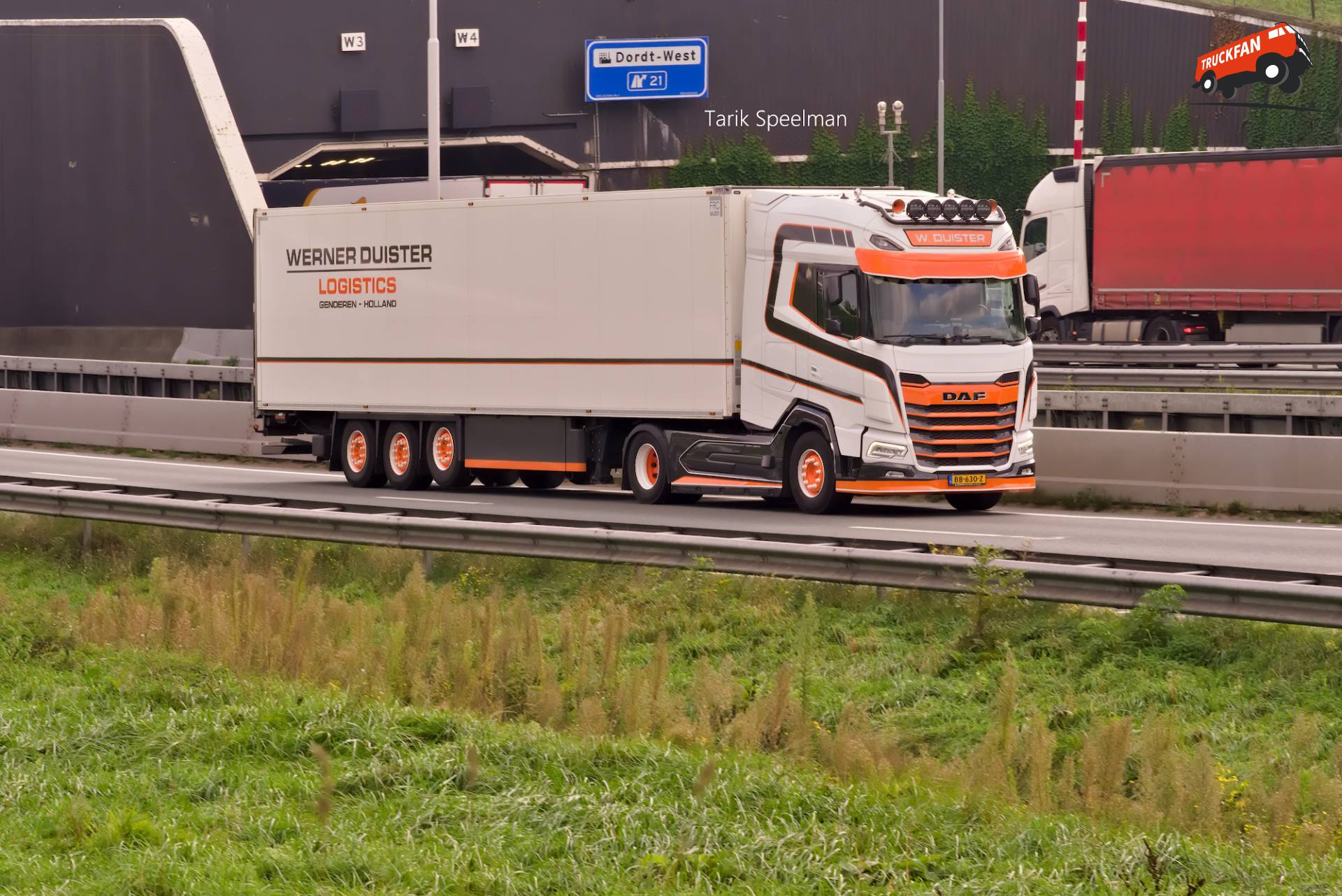 DAF XG+ vrachtwagen met kenteken BB-630-Z