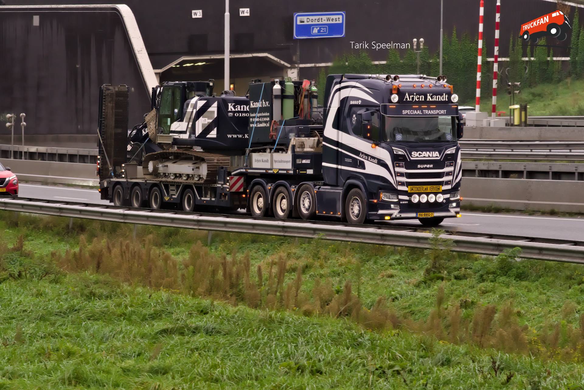 Scania S650 vrachtwagen met kenteken 96-BRG-7