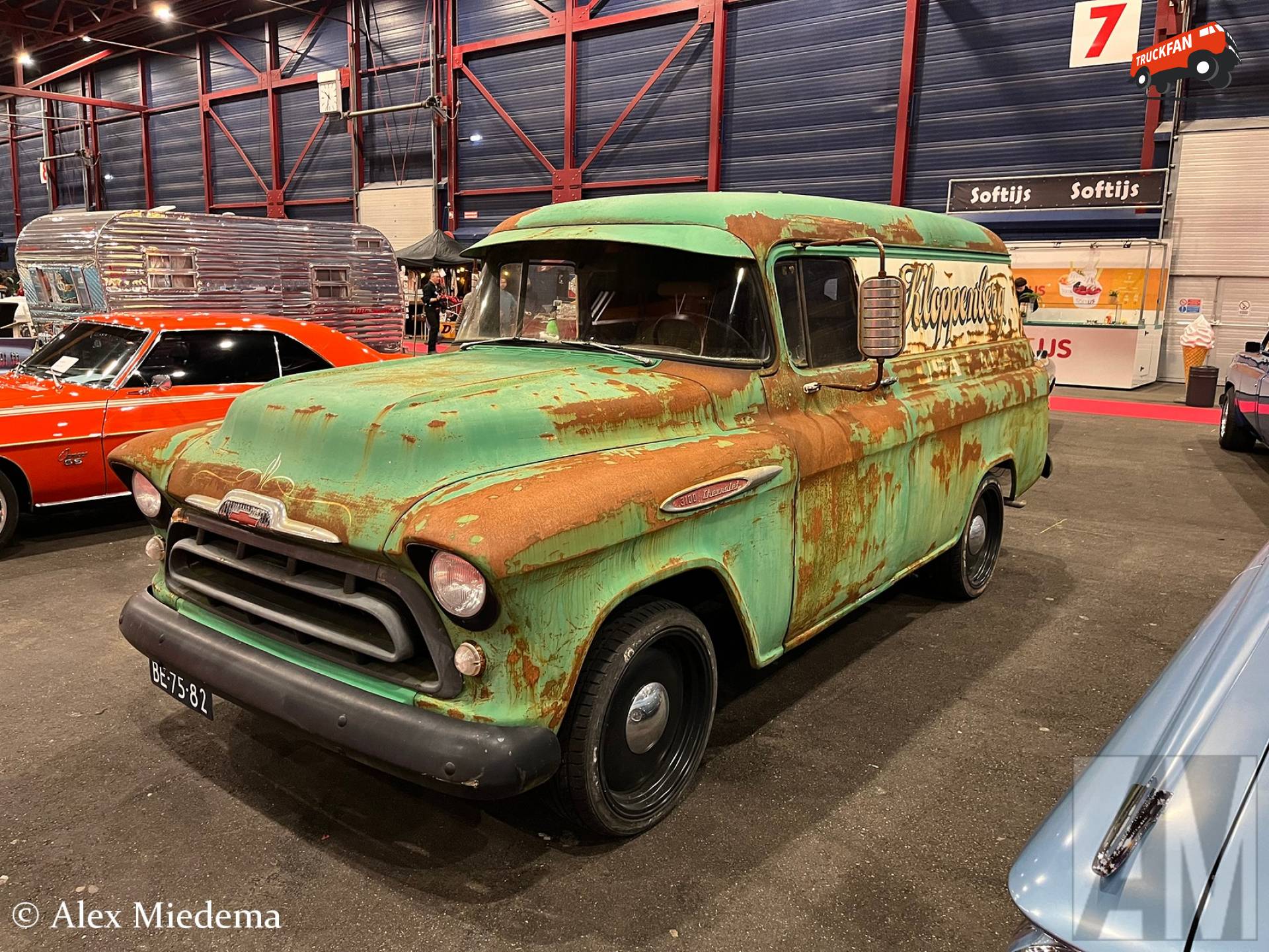 Chevrolet 3100 Panel Van at Racing Expo