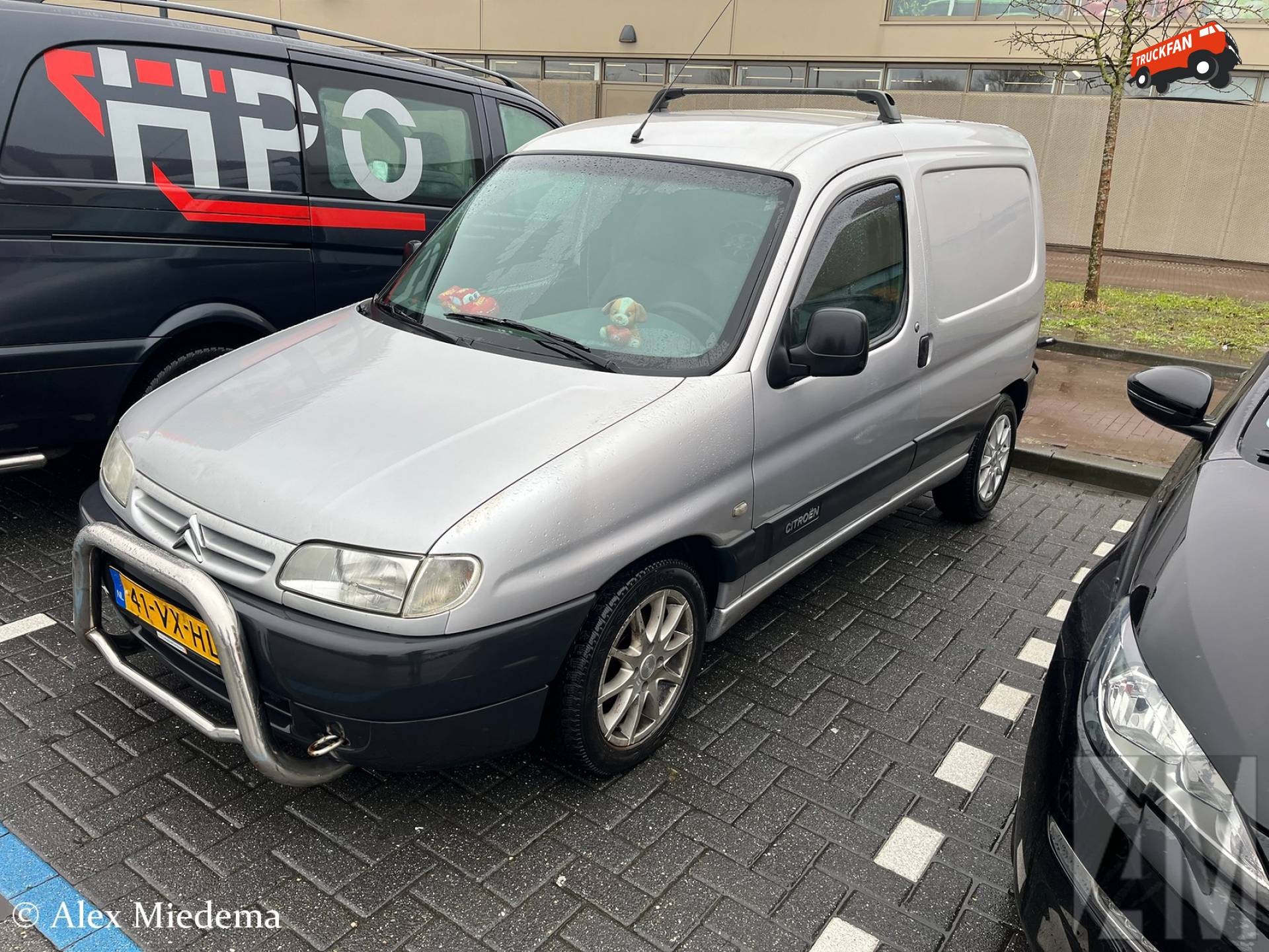 Citroën Berlingo op deelnemersparking Racing Expo