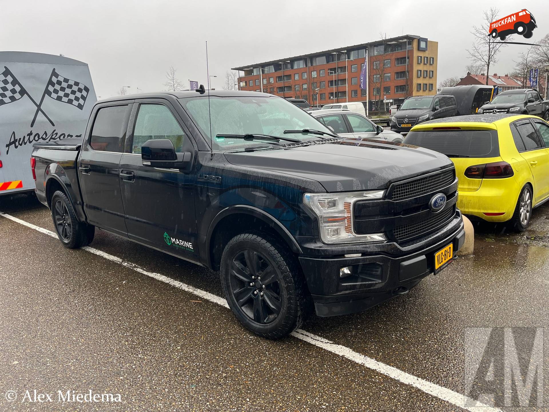 Ford F150 op deelnemersparking Racing Expo Leeuwarden
