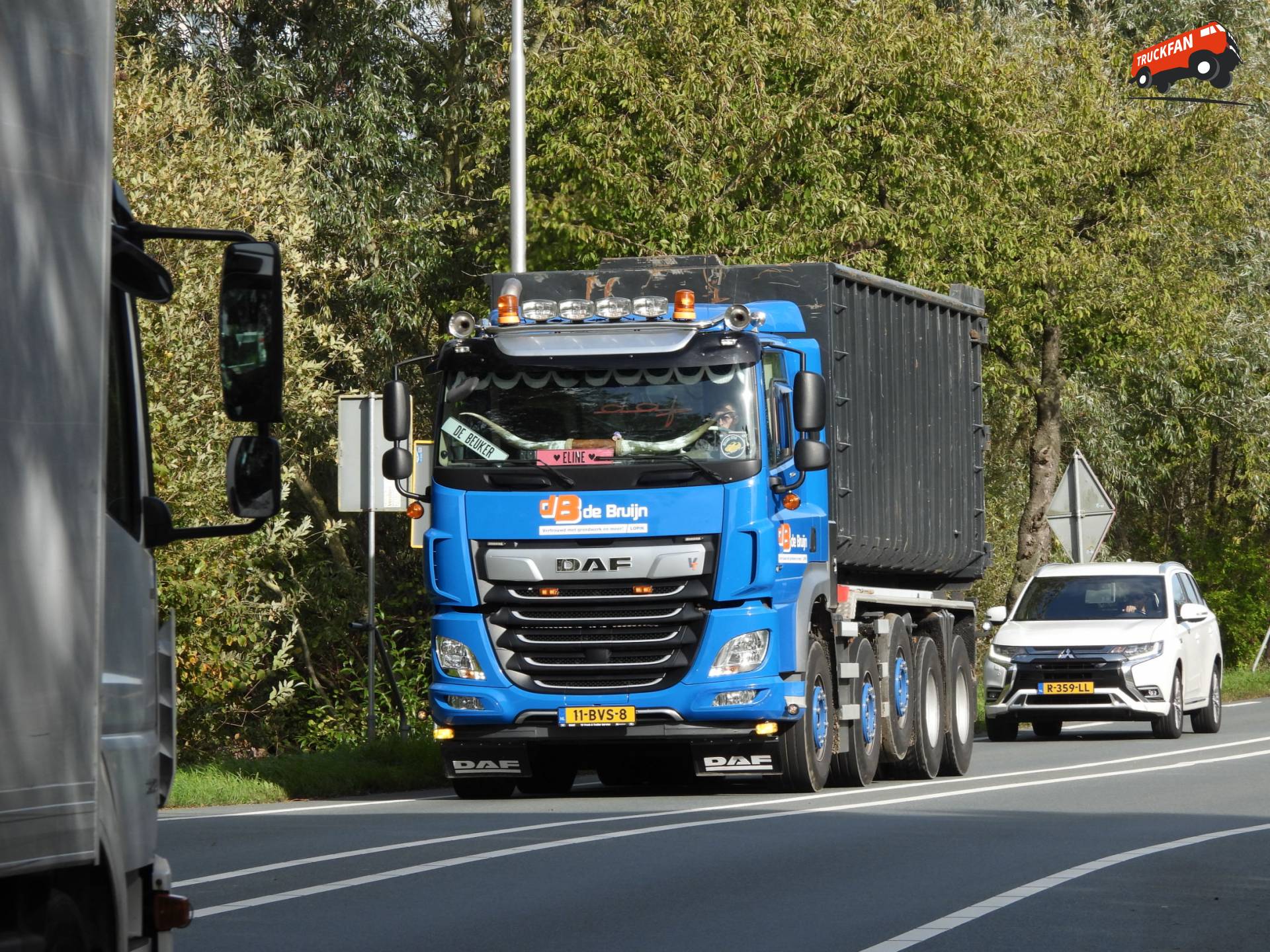 DAF CF 530 10x4 Quadro van 2023.
