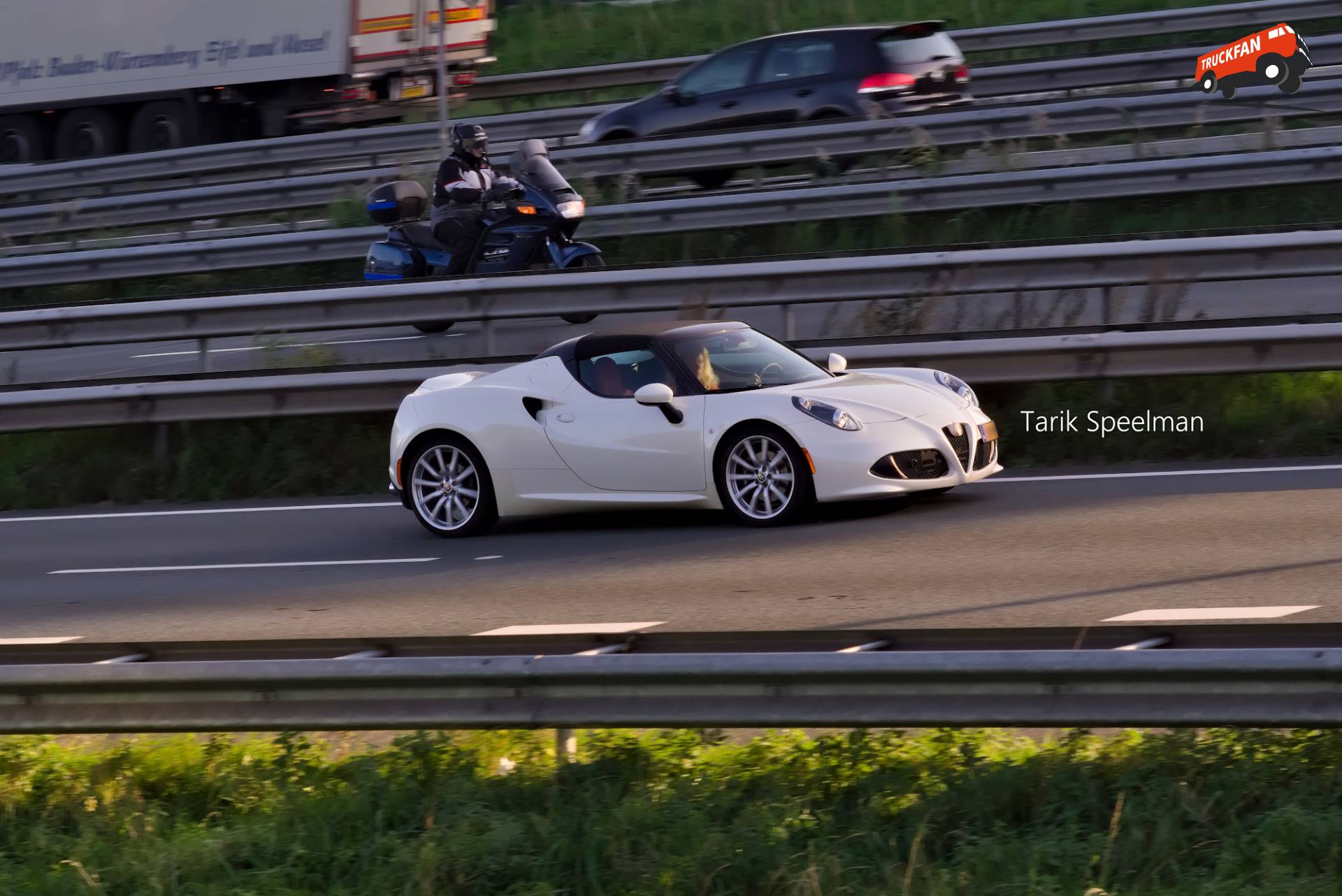 Alfa Romeo 4C personenauto op A16
