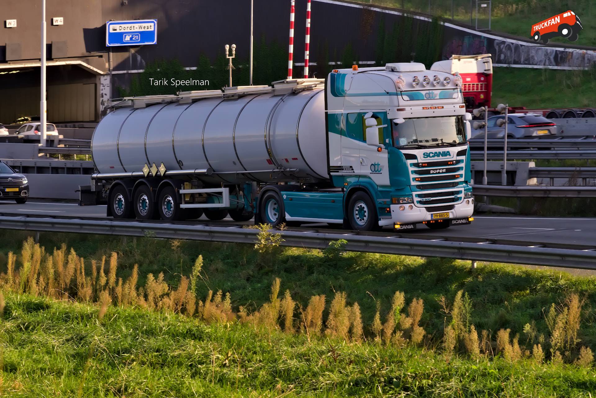 Scania R500 Tanktransport op A16