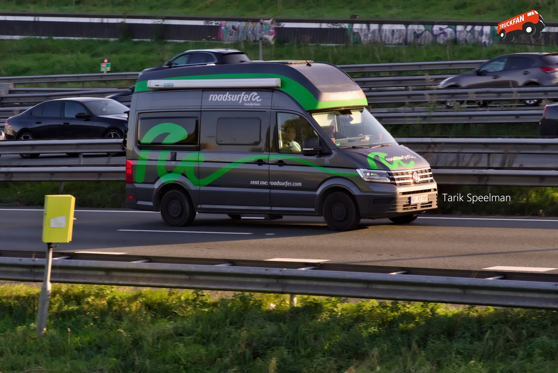 VW Crafter camper met kenteken WI RS 7093