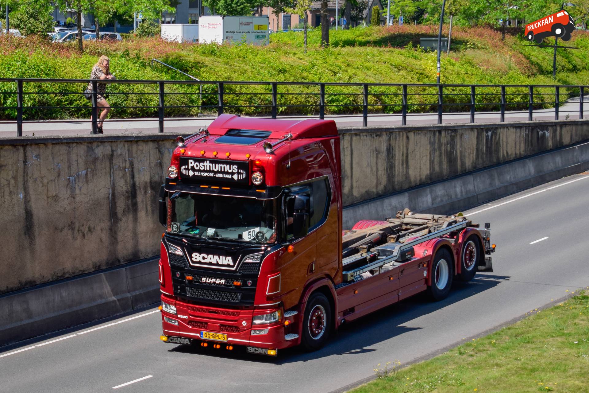 Scania R520NG Posthumus Menaam